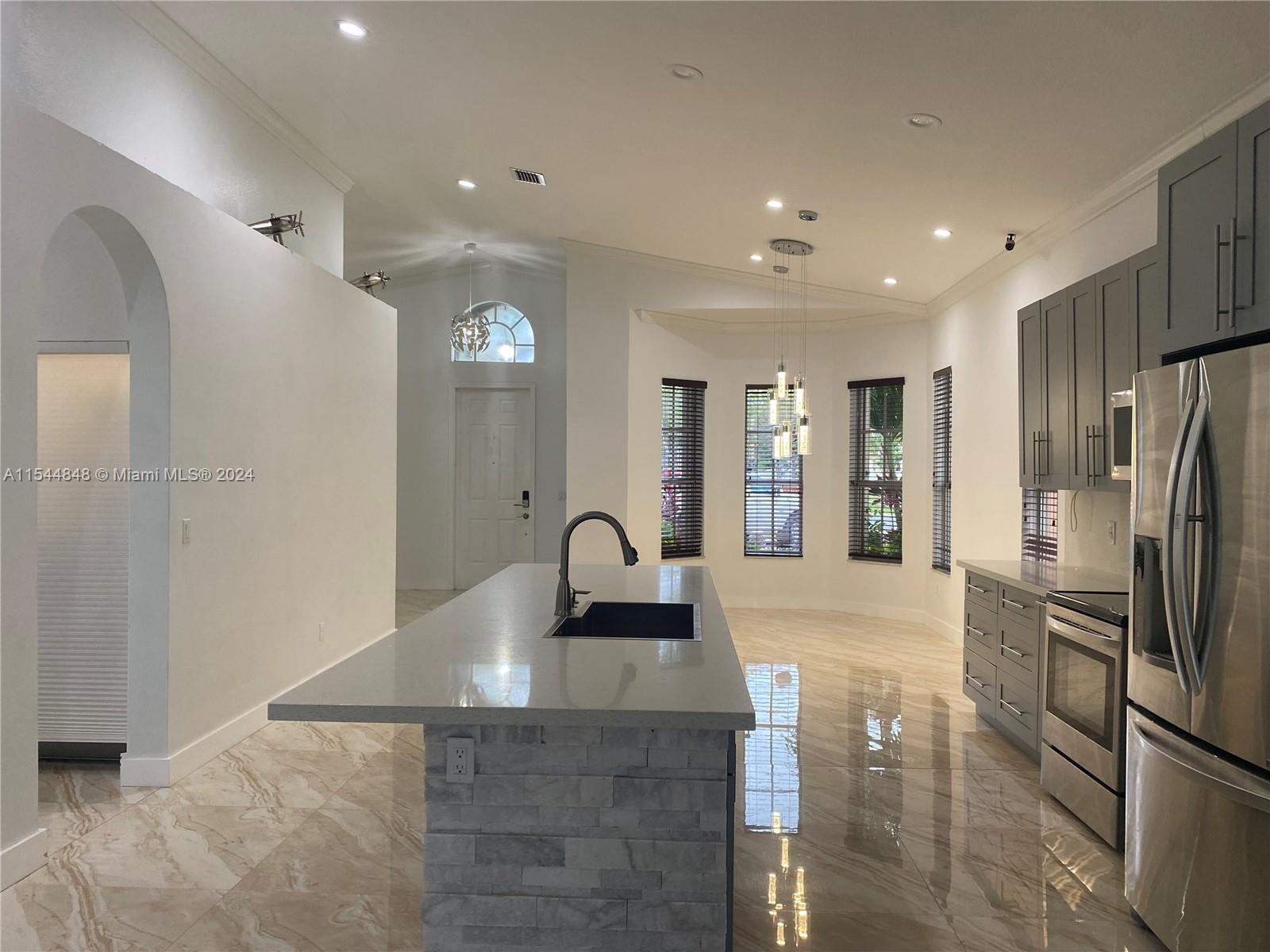 3706 NE 15th St, Homestead, Florida 33033, 3 Bedrooms Bedrooms, ,2 BathroomsBathrooms,Residential,For Sale,3706 NE 15th St,A11544848