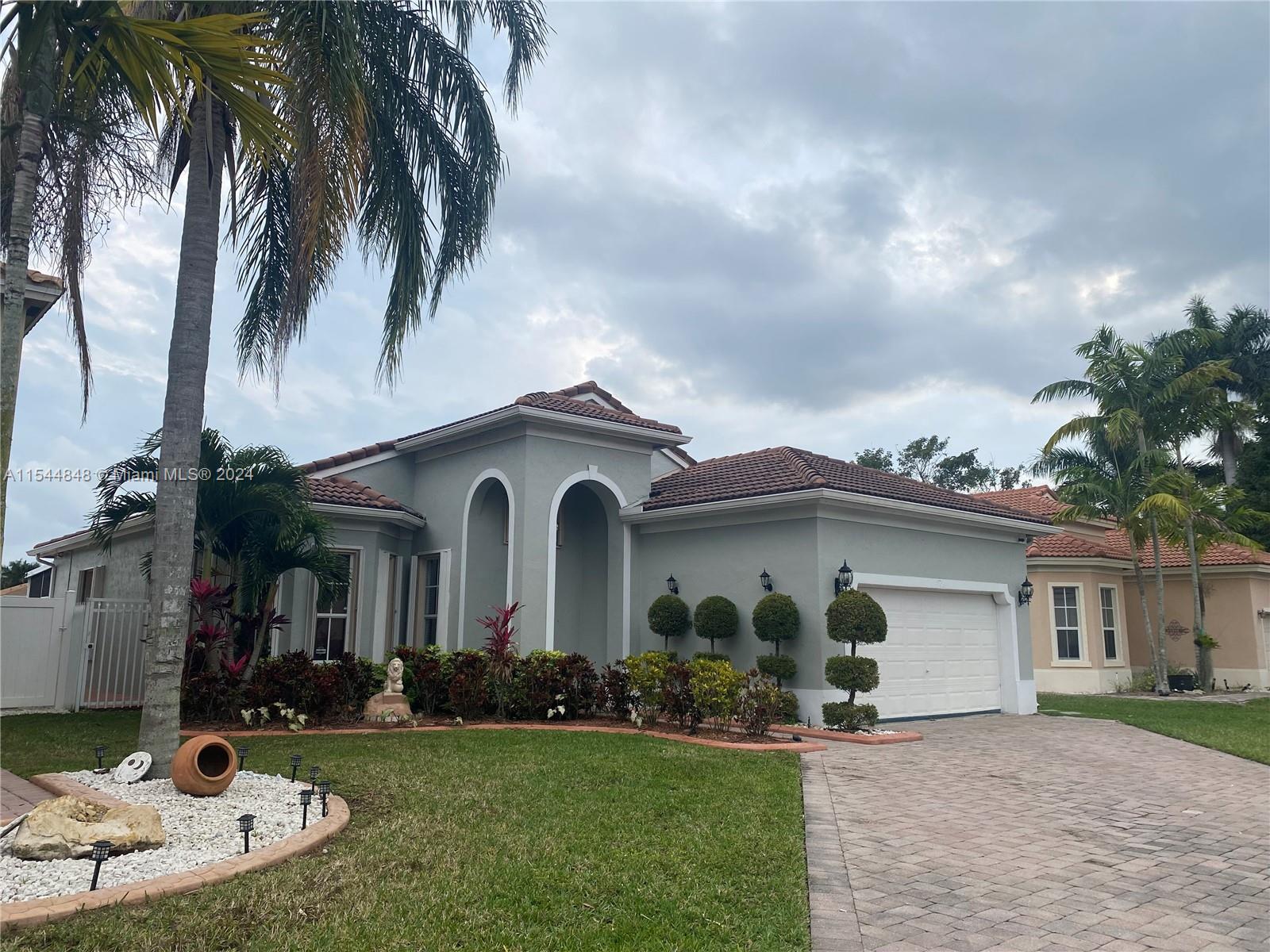 3706 NE 15th St, Homestead, Florida 33033, 3 Bedrooms Bedrooms, ,2 BathroomsBathrooms,Residential,For Sale,3706 NE 15th St,A11544848