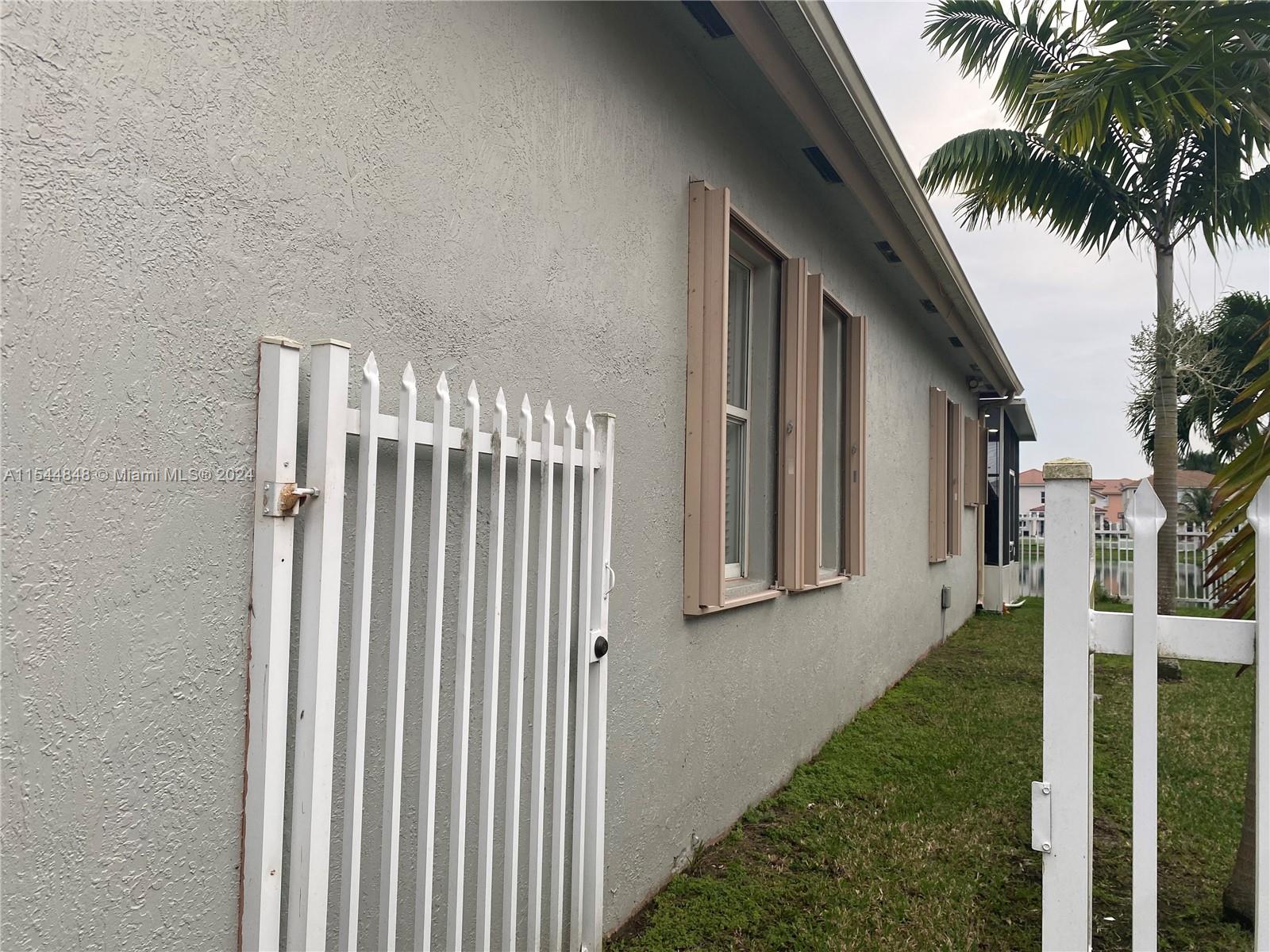 3706 NE 15th St, Homestead, Florida 33033, 3 Bedrooms Bedrooms, ,2 BathroomsBathrooms,Residential,For Sale,3706 NE 15th St,A11544848