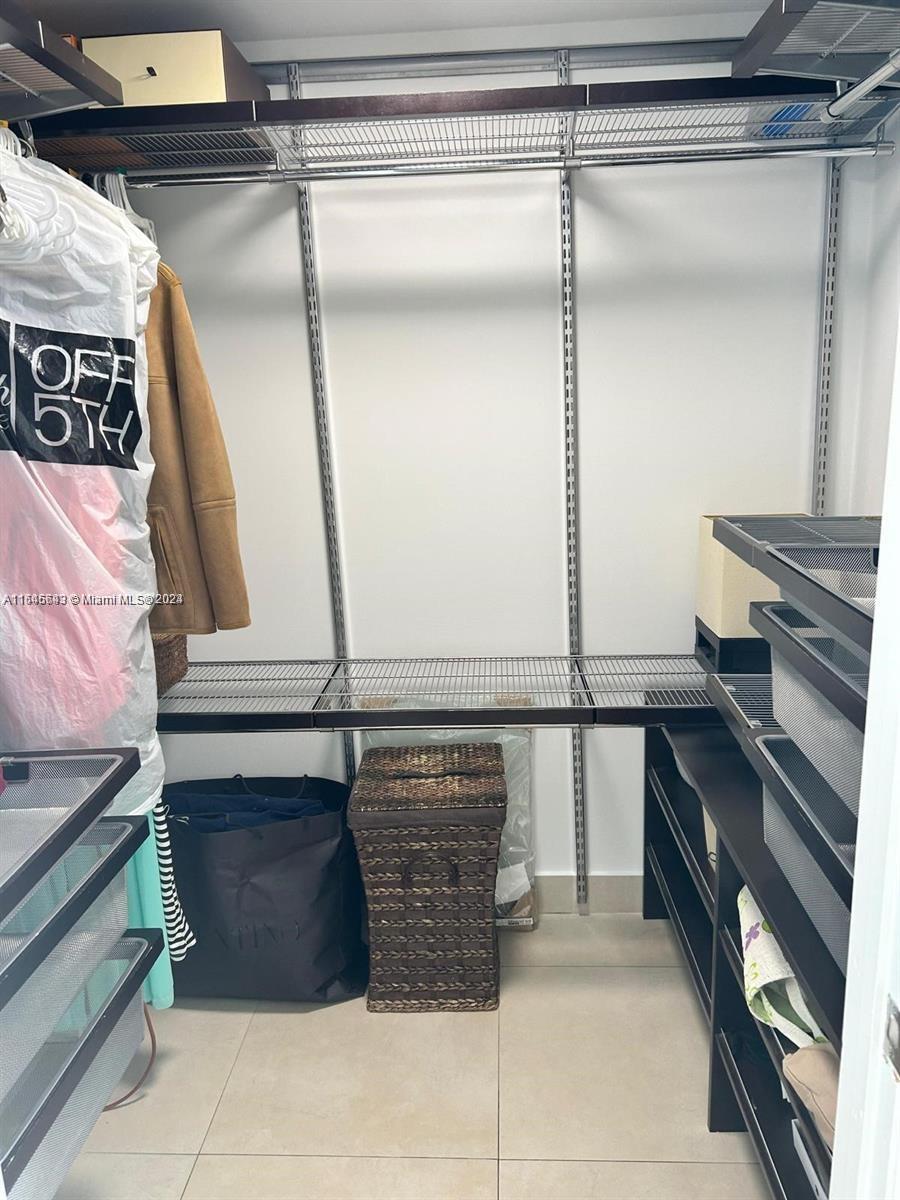 1800 S Ocean Dr 2808, Hallandale Beach, Florida 33009, 3 Bedrooms Bedrooms, ,3 BathroomsBathrooms,Residentiallease,For Rent,1800 S Ocean Dr 2808,A11546643