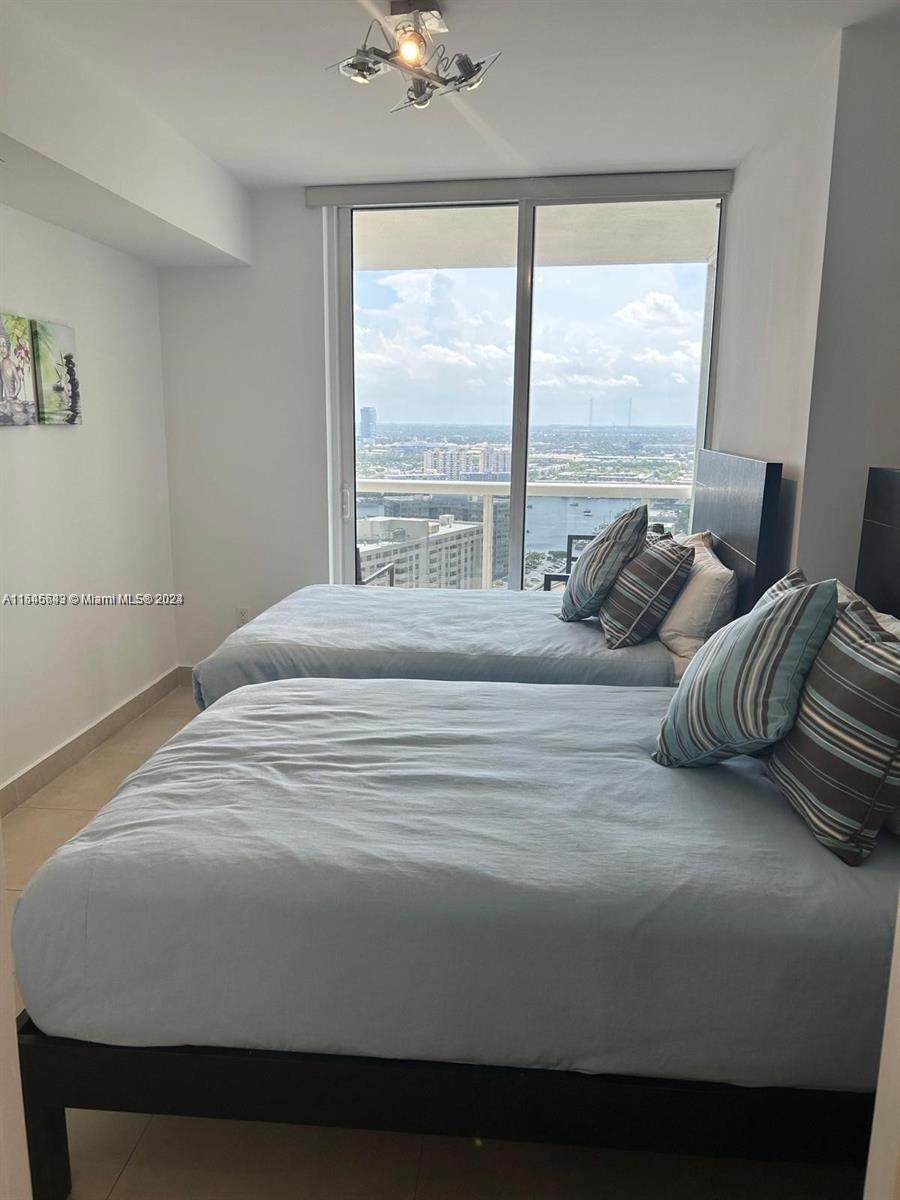 1800 S Ocean Dr 2808, Hallandale Beach, Florida 33009, 3 Bedrooms Bedrooms, ,3 BathroomsBathrooms,Residentiallease,For Rent,1800 S Ocean Dr 2808,A11546643