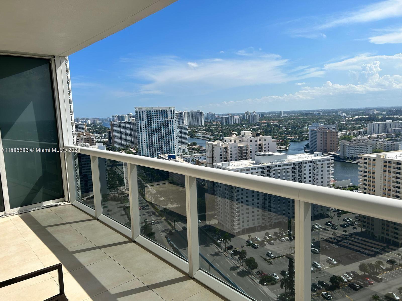 1800 S Ocean Dr 2808, Hallandale Beach, Florida 33009, 3 Bedrooms Bedrooms, ,3 BathroomsBathrooms,Residentiallease,For Rent,1800 S Ocean Dr 2808,A11546643
