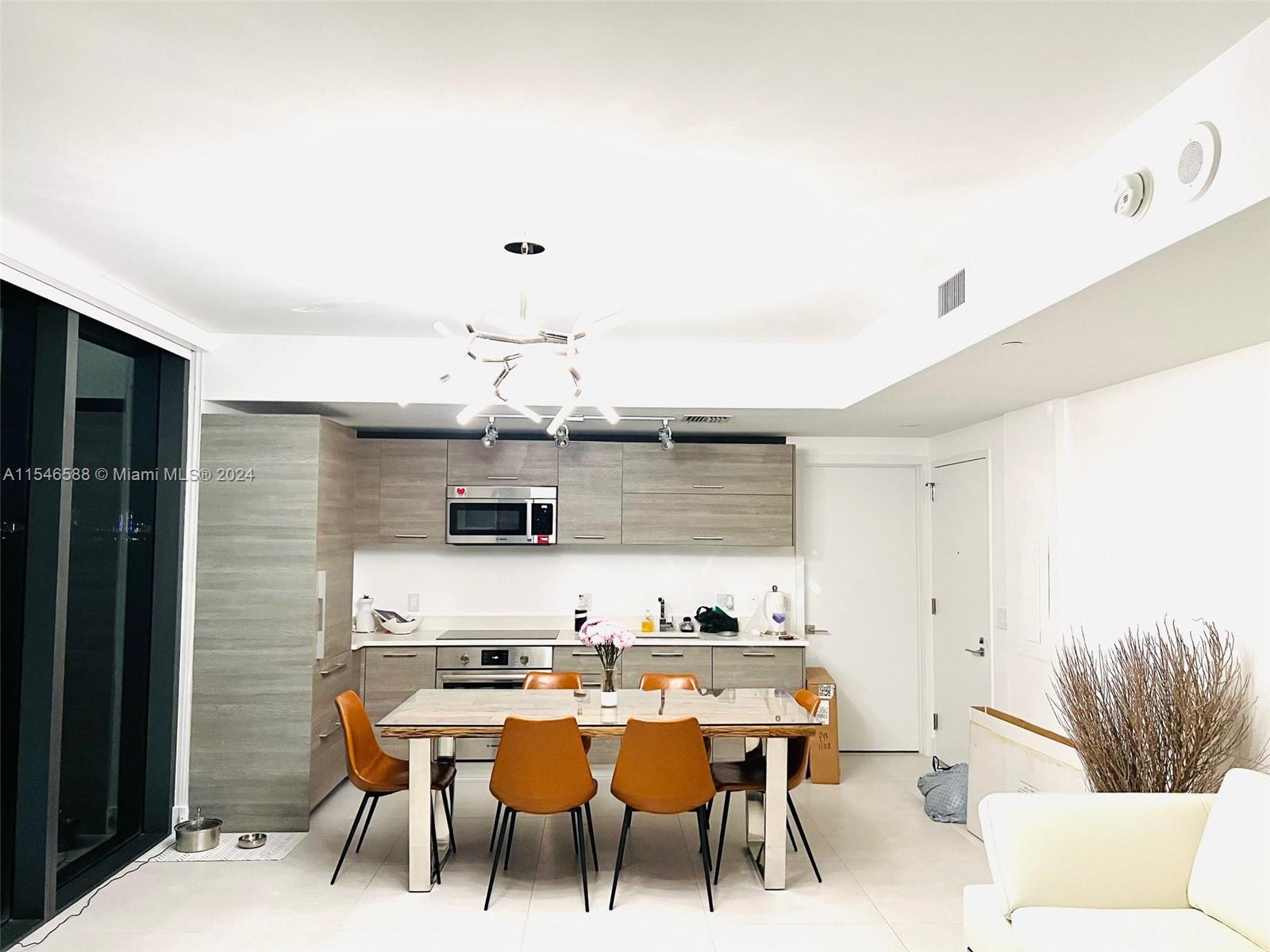 650 NE 32nd St 1108, Miami, Florida 33137, 1 Bedroom Bedrooms, ,1 BathroomBathrooms,Residentiallease,For Rent,650 NE 32nd St 1108,A11546588