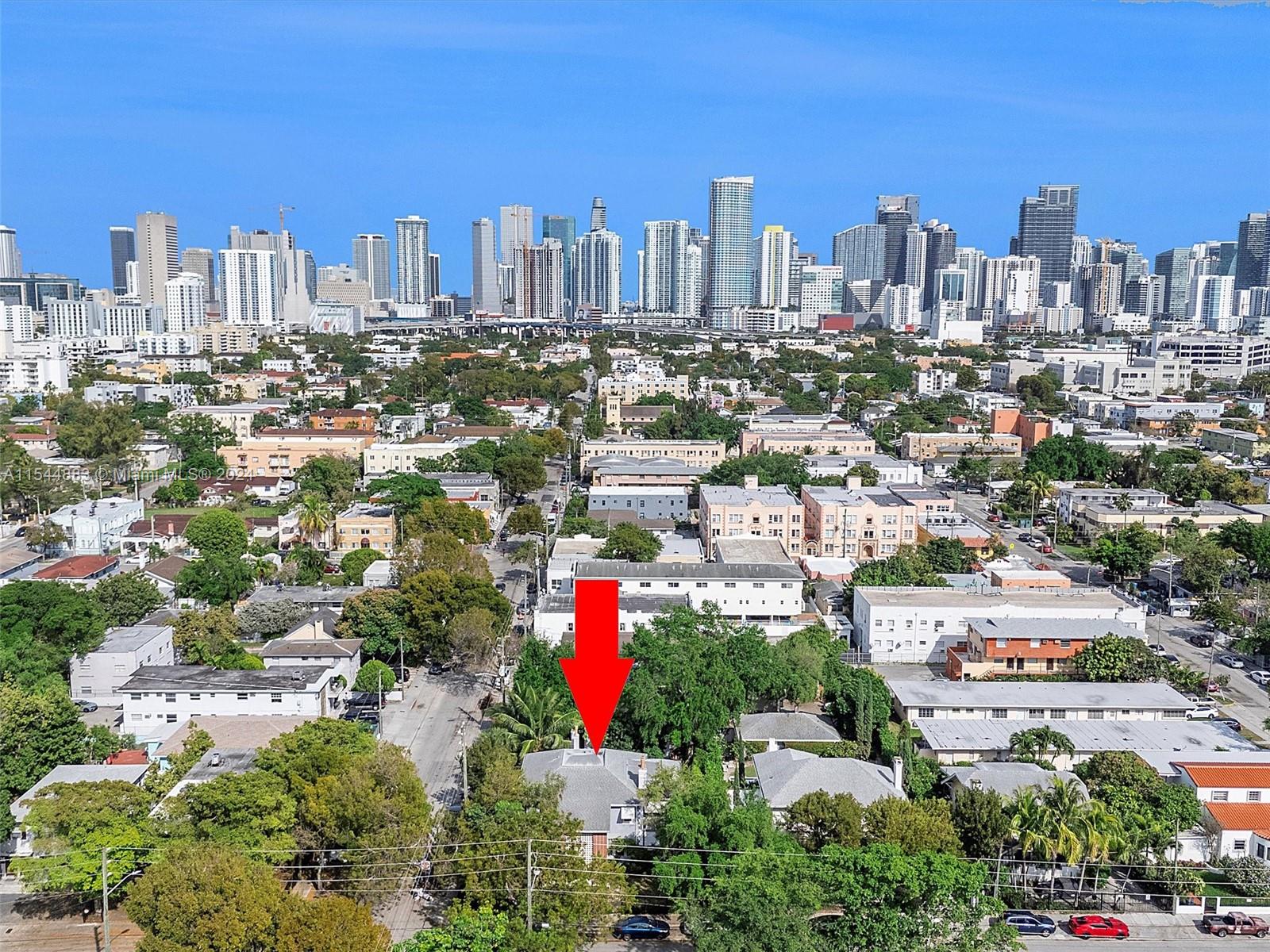 405 SW 11th Ave, Miami, Florida 33130, 6 Bedrooms Bedrooms, ,4 BathroomsBathrooms,Residential,For Sale,405 SW 11th Ave,A11544883