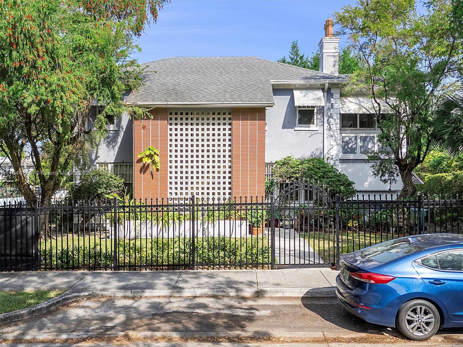 405 SW 11th Ave, Miami, Florida 33130, 6 Bedrooms Bedrooms, ,4 BathroomsBathrooms,Residential,For Sale,405 SW 11th Ave,A11544883