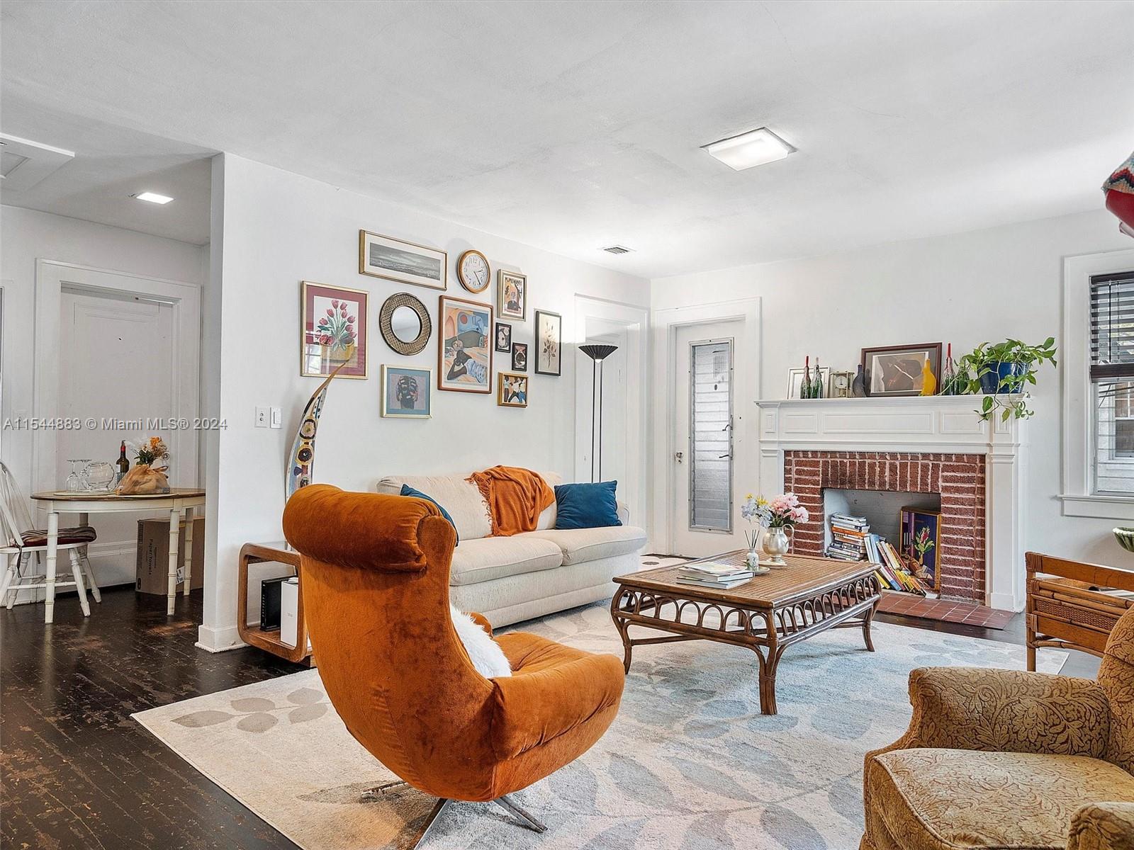 405 SW 11th Ave, Miami, Florida 33130, 6 Bedrooms Bedrooms, ,4 BathroomsBathrooms,Residential,For Sale,405 SW 11th Ave,A11544883