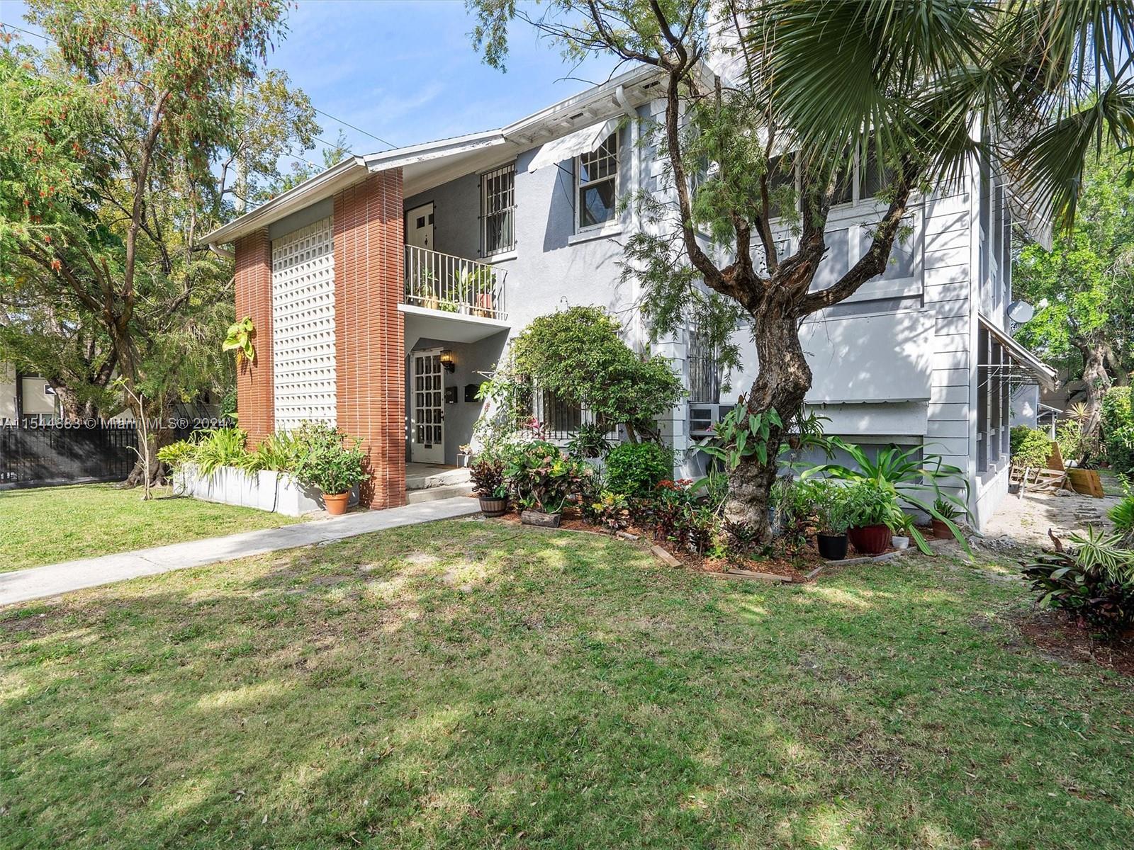 405 SW 11th Ave, Miami, Florida 33130, 6 Bedrooms Bedrooms, ,4 BathroomsBathrooms,Residential,For Sale,405 SW 11th Ave,A11544883