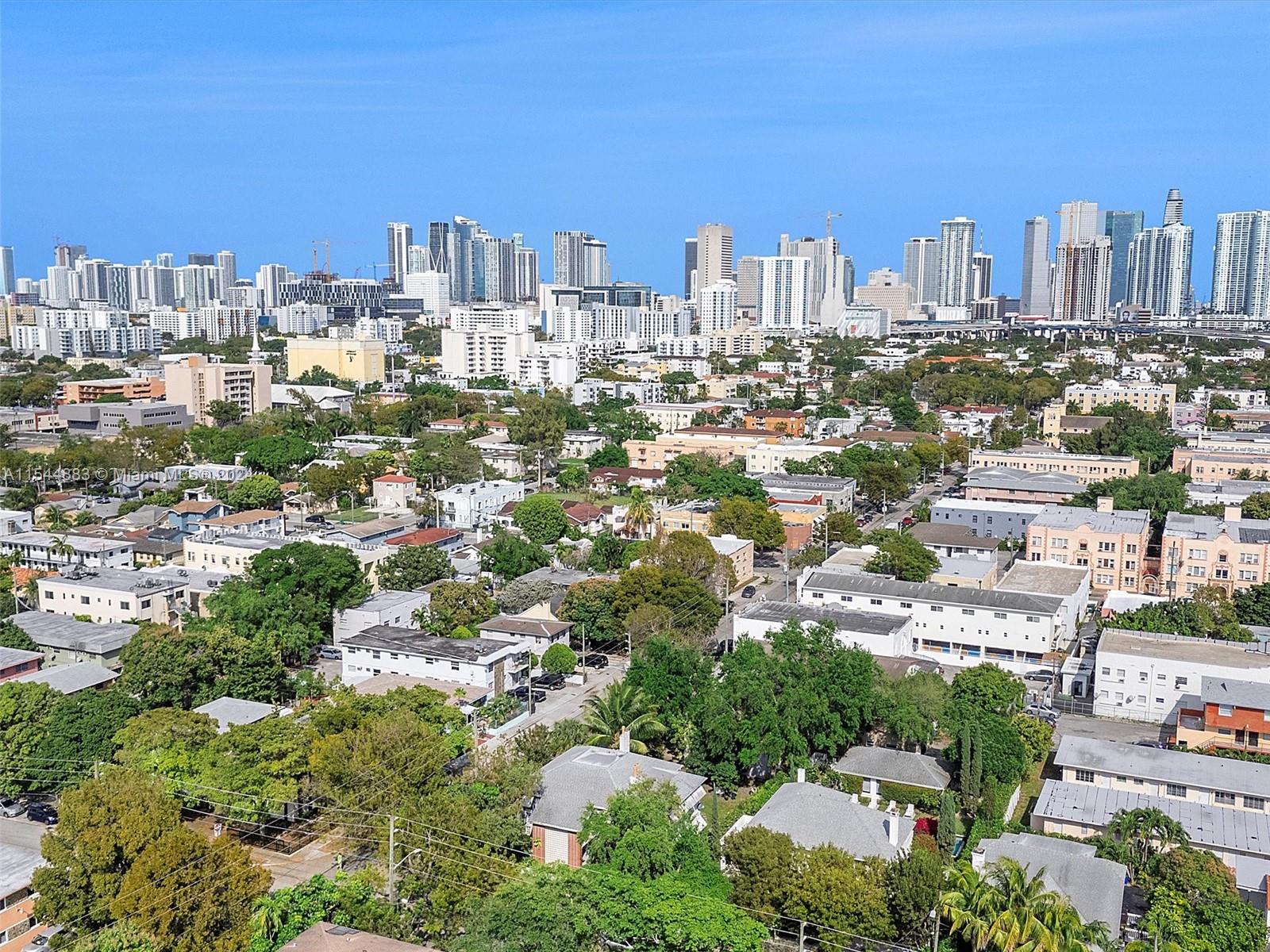405 SW 11th Ave, Miami, Florida 33130, 6 Bedrooms Bedrooms, ,4 BathroomsBathrooms,Residential,For Sale,405 SW 11th Ave,A11544883