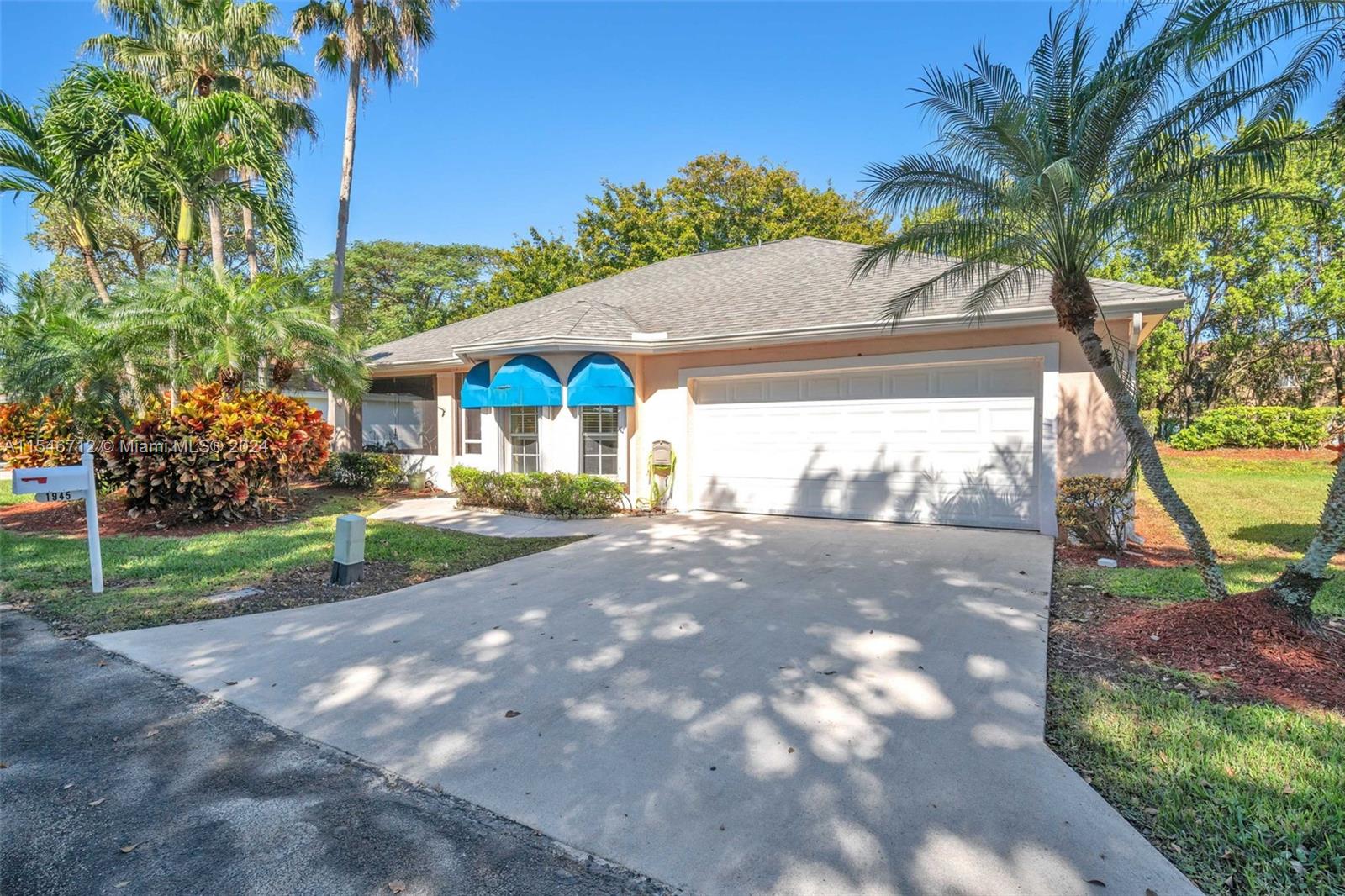 1945 SE 5th Ter  For Sale A11546712, FL