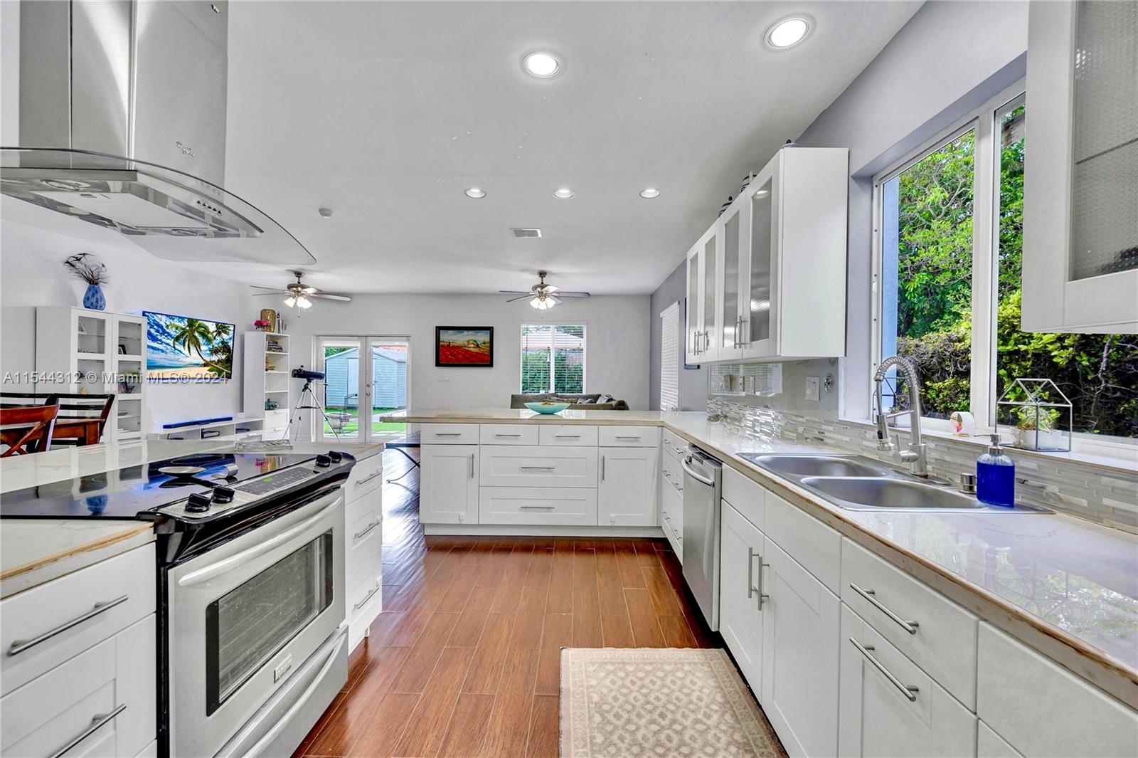 2420 SW 15th St, Miami, Florida 33145, 4 Bedrooms Bedrooms, ,2 BathroomsBathrooms,Residentiallease,For Rent,2420 SW 15th St,A11544312