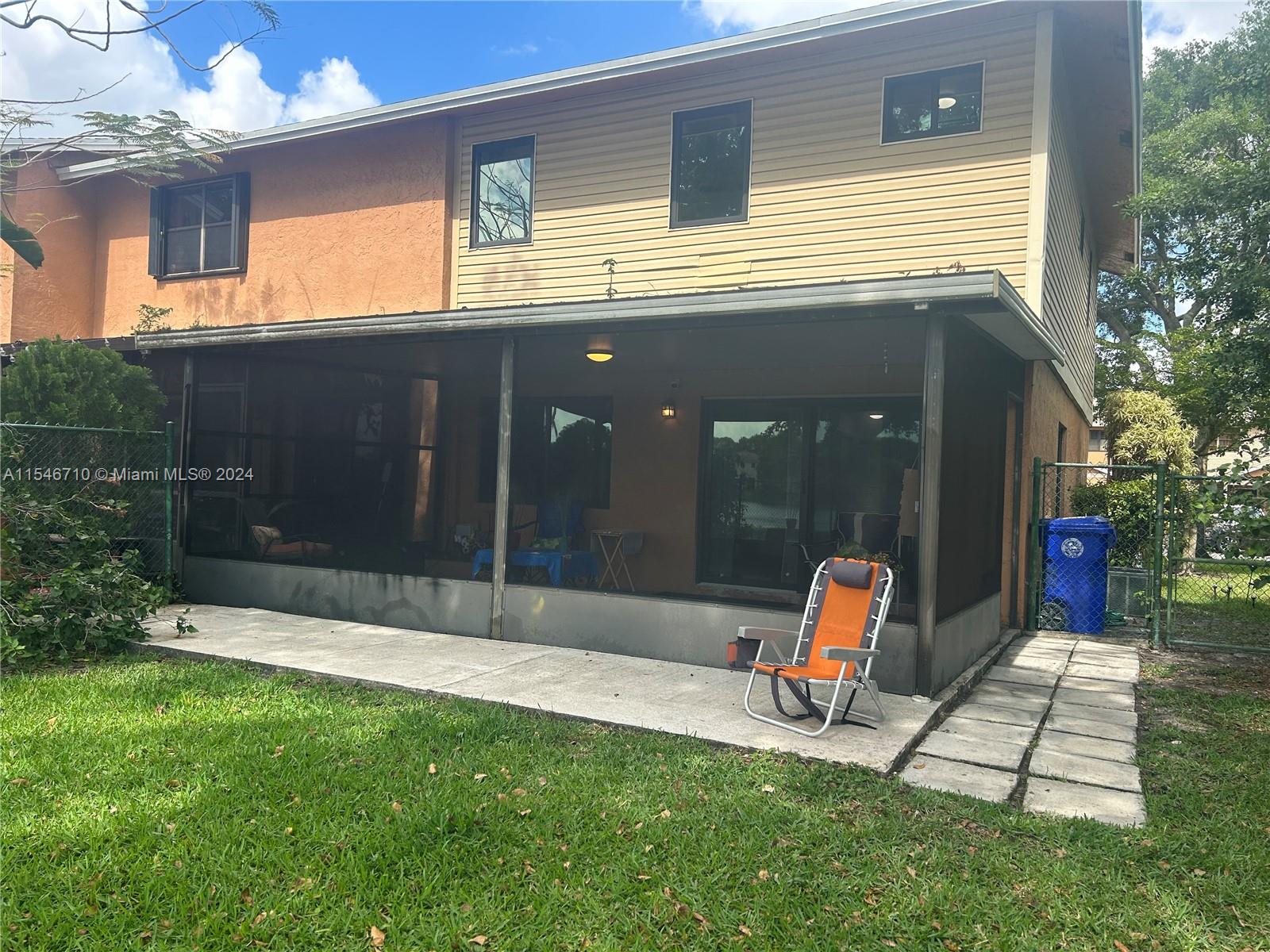 224 106th Ter, Pembroke Pines, FL, 33026 United States, 3 Bedrooms Bedrooms, ,2 BathroomsBathrooms,Residential,For Sale,106th Ter,A11546710