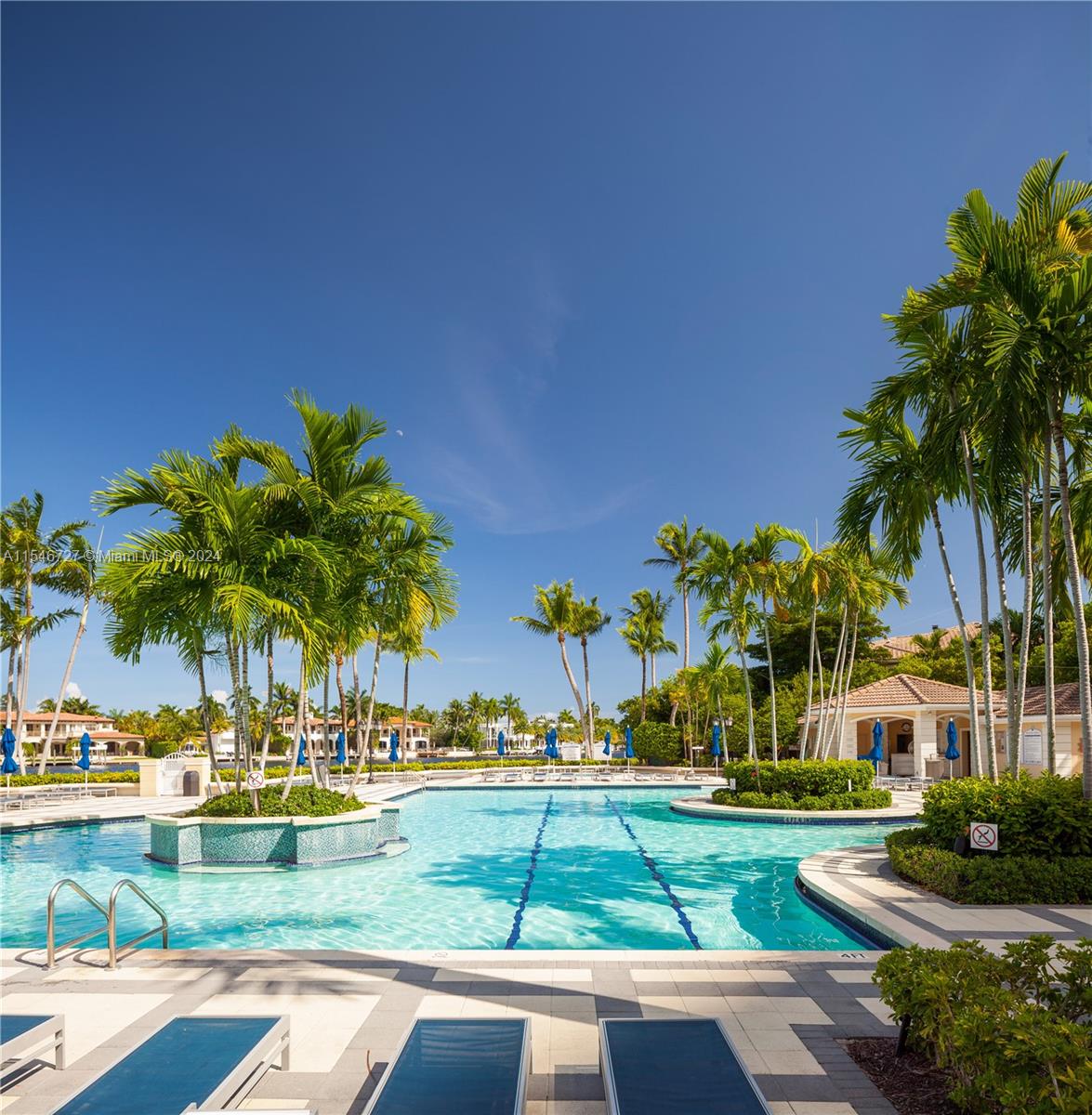 3750 Yacht Club Dr TH6, Aventura, Florida 33180, 5 Bedrooms Bedrooms, ,5 BathroomsBathrooms,Residential,For Sale,3750 Yacht Club Dr TH6,A11546727