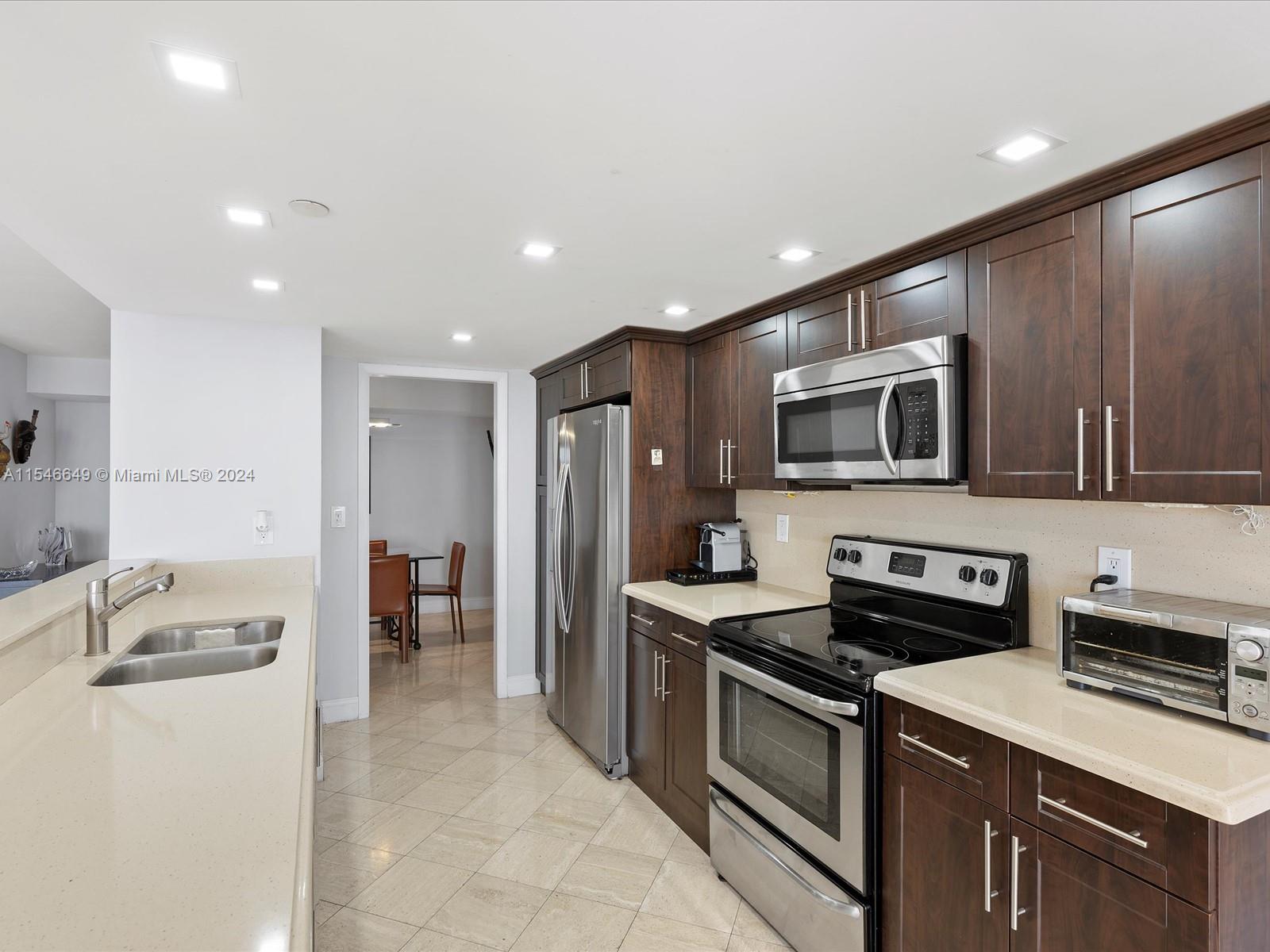 2000 Towerside Ter 1506, Miami, Florida 33138, 2 Bedrooms Bedrooms, ,2 BathroomsBathrooms,Residential,For Sale,2000 Towerside Ter 1506,A11546649