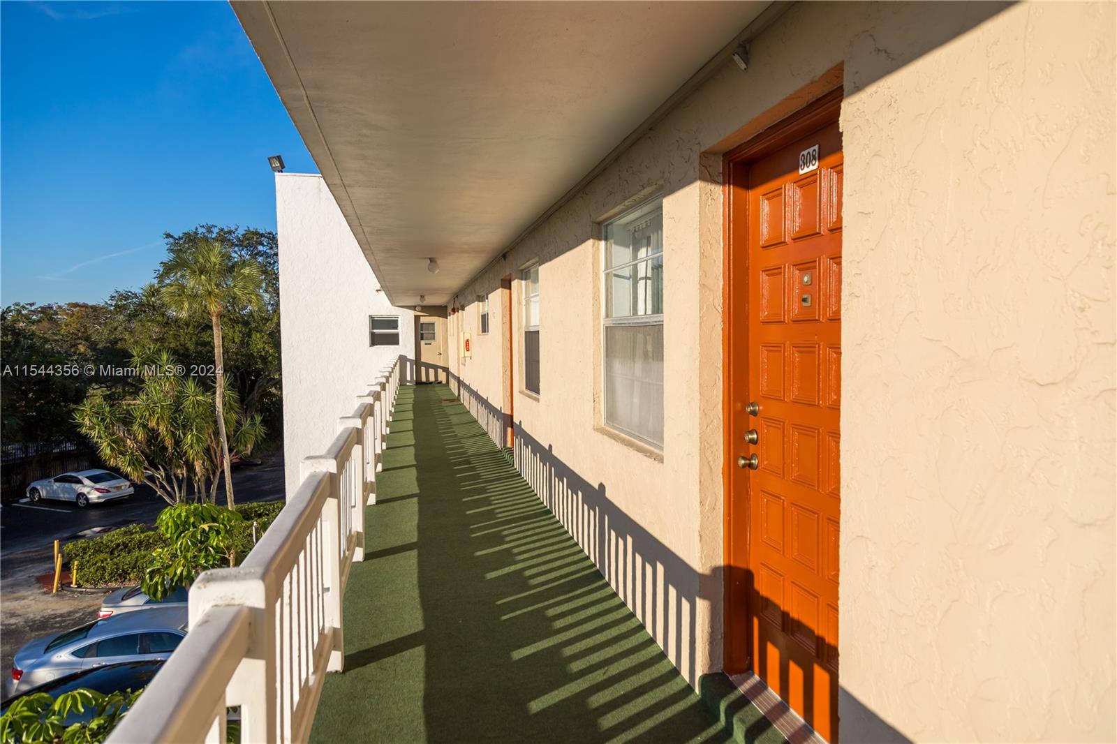 3776 Inverrary Blvd 308R, Lauderhill, Florida 33319, 2 Bedrooms Bedrooms, ,2 BathroomsBathrooms,Residentiallease,For Rent,3776 Inverrary Blvd 308R,A11544356