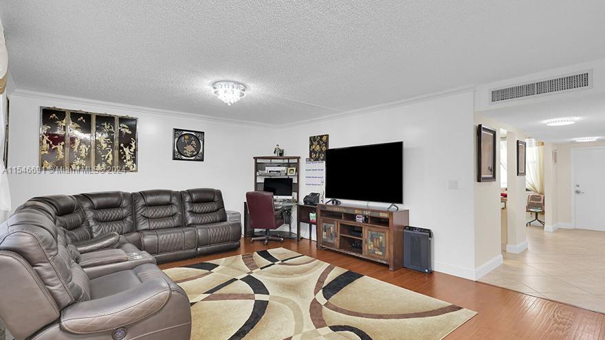 20381 NE 30th Ave 424-7, Aventura, Florida 33180, 3 Bedrooms Bedrooms, ,2 BathroomsBathrooms,Residential,For Sale,20381 NE 30th Ave 424-7,A11546691