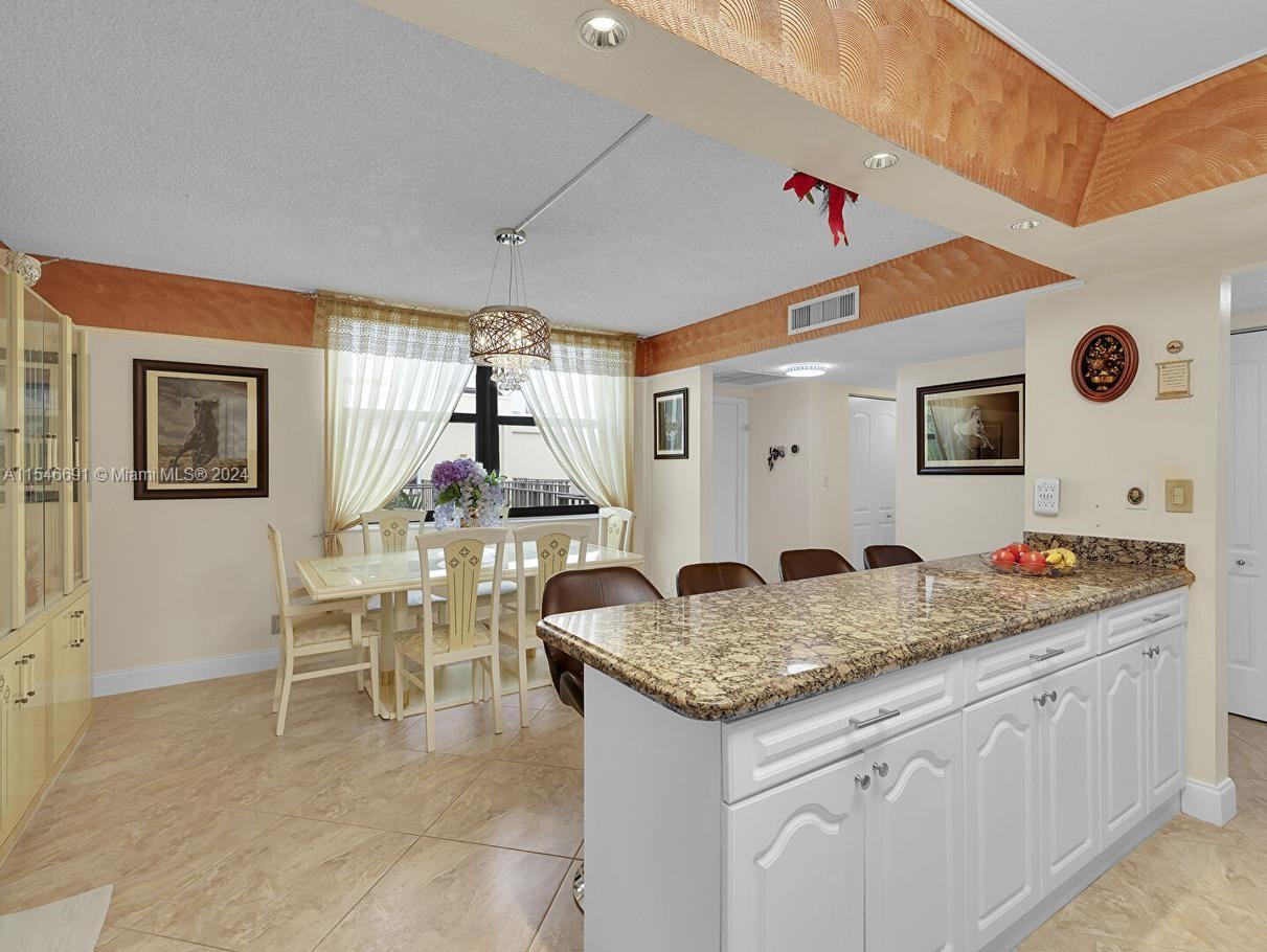 20381 NE 30th Ave 424-7, Aventura, Florida 33180, 3 Bedrooms Bedrooms, ,2 BathroomsBathrooms,Residential,For Sale,20381 NE 30th Ave 424-7,A11546691