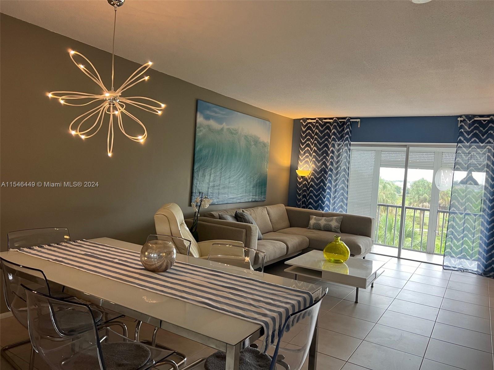 4800 Hillcrest LN 402, Hollywood, Florida 33021, 2 Bedrooms Bedrooms, ,2 BathroomsBathrooms,Residential,For Sale,4800 Hillcrest LN 402,A11546449