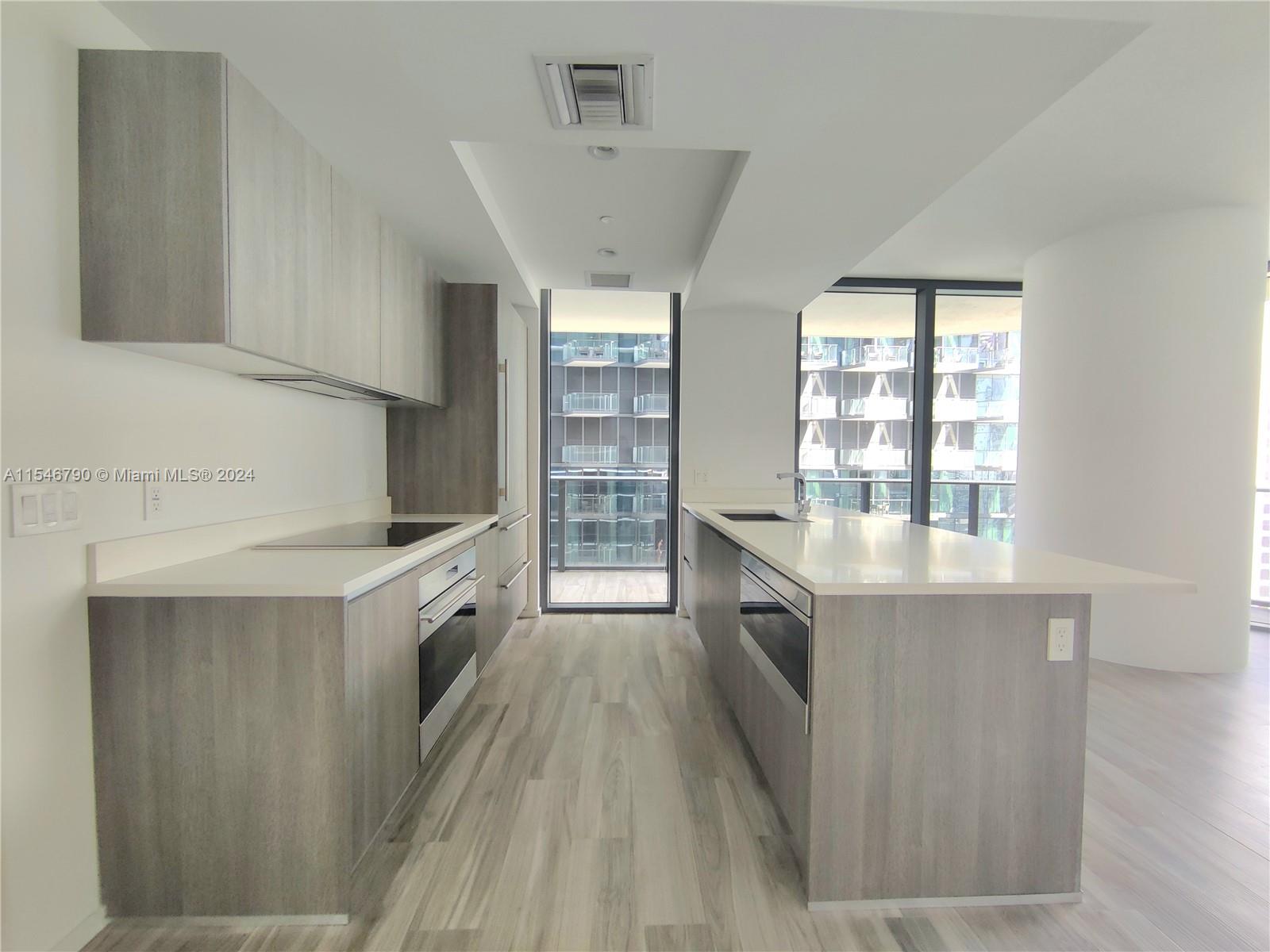 801 S Miami Ave 2405, Miami, Florida 33130, 2 Bedrooms Bedrooms, ,2 BathroomsBathrooms,Residentiallease,For Rent,801 S Miami Ave 2405,A11546790