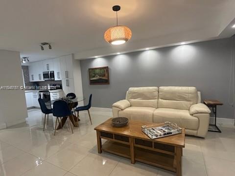 1700 NW N River Dr 504, Miami, Florida 33125, 2 Bedrooms Bedrooms, ,2 BathroomsBathrooms,Residentiallease,For Rent,1700 NW N River Dr 504,A11545151