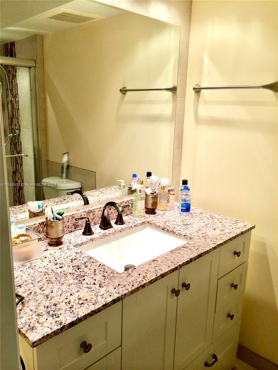 319 NE 14th Ave 602, Hallandale Beach, Florida 33009, 2 Bedrooms Bedrooms, ,2 BathroomsBathrooms,Residential,For Sale,319 NE 14th Ave 602,A11546811