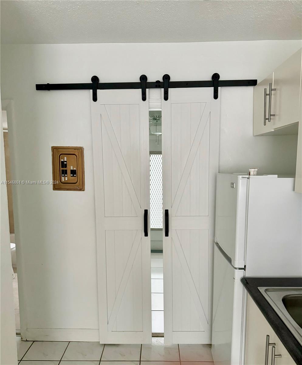 1234 Euclid Ave 4, Miami Beach, Florida 33139, ,1 BathroomBathrooms,Residentiallease,For Rent,1234 Euclid Ave 4,A11546861