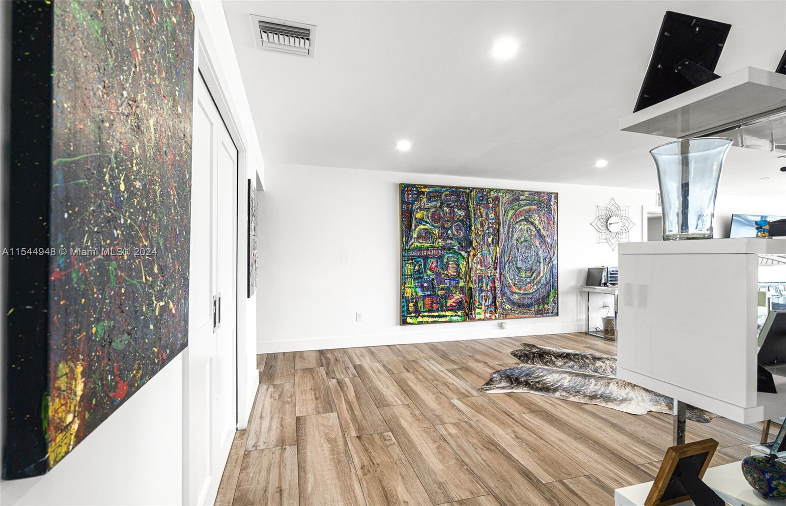 3100 48th St, Fort Lauderdale, FL, 33308 United States, 2 Bedrooms Bedrooms, ,2 BathroomsBathrooms,Residential,For Sale,48th St,A11544948