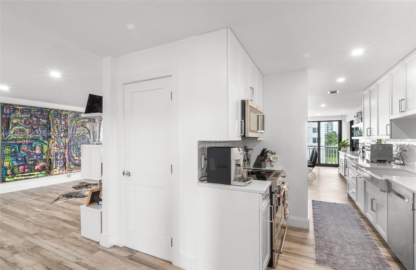 3100 48th St, Fort Lauderdale, FL, 33308 United States, 2 Bedrooms Bedrooms, ,2 BathroomsBathrooms,Residential,For Sale,48th St,A11544948