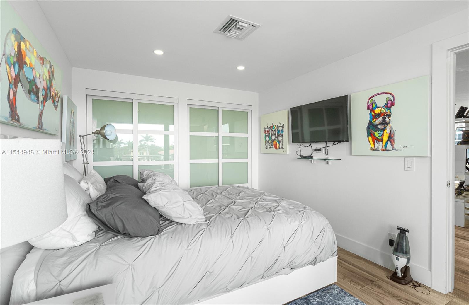 3100 48th St, Fort Lauderdale, FL, 33308 United States, 2 Bedrooms Bedrooms, ,2 BathroomsBathrooms,Residential,For Sale,48th St,A11544948