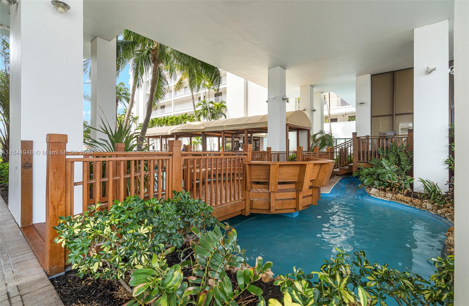 Lovely Building Entry