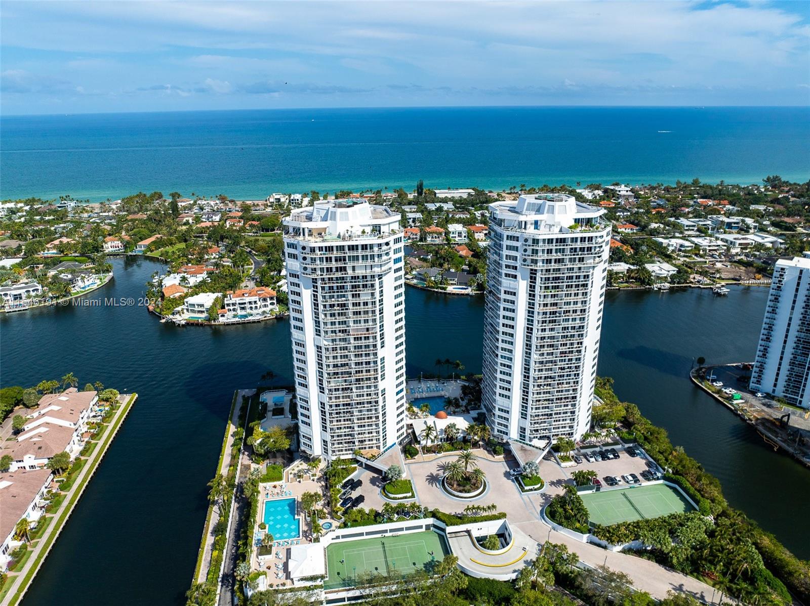 3801 207th St, Aventura, FL, 33180 United States, 2 Bedrooms Bedrooms, ,2 BathroomsBathrooms,Residential,For Sale,207th St,A11546191