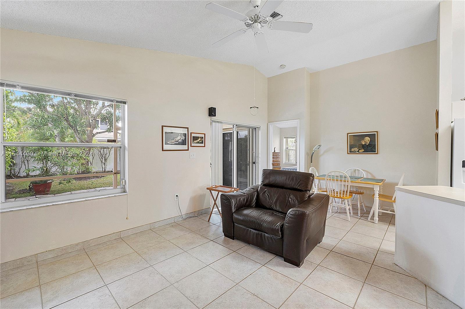 757 120th Ave, Pembroke Pines, FL, 33025 United States, 3 Bedrooms Bedrooms, ,2 BathroomsBathrooms,Residential,For Sale,120th Ave,A11544490