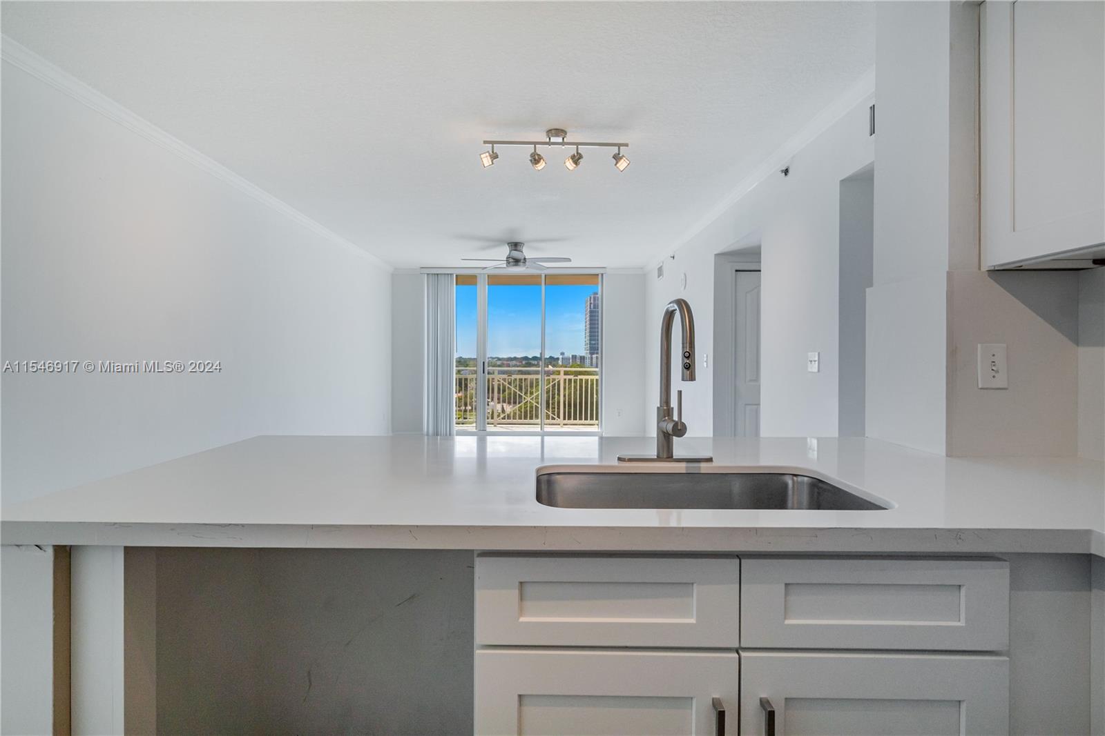 2665 SW 37th Ave 906, Miami, Florida 33133, 2 Bedrooms Bedrooms, ,2 BathroomsBathrooms,Residential,For Sale,2665 SW 37th Ave 906,A11546917