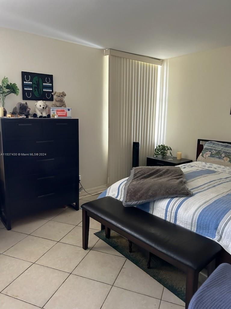20500 Country Club Dr, Aventura, FL, 33180 United States, 2 Bedrooms Bedrooms, ,2 BathroomsBathrooms,Residential,For Sale,Country Club Dr,A11537430