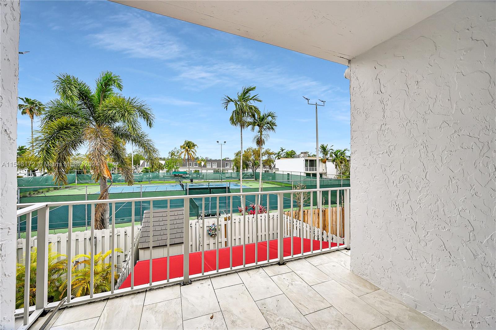 905 NE 27th Ave 905, Hallandale Beach, Florida 33009, 2 Bedrooms Bedrooms, ,2 BathroomsBathrooms,Residential,For Sale,905 NE 27th Ave 905,A11546172