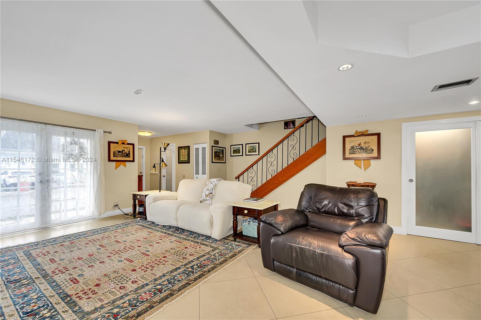 905 NE 27th Ave 905, Hallandale Beach, Florida 33009, 2 Bedrooms Bedrooms, ,2 BathroomsBathrooms,Residential,For Sale,905 NE 27th Ave 905,A11546172