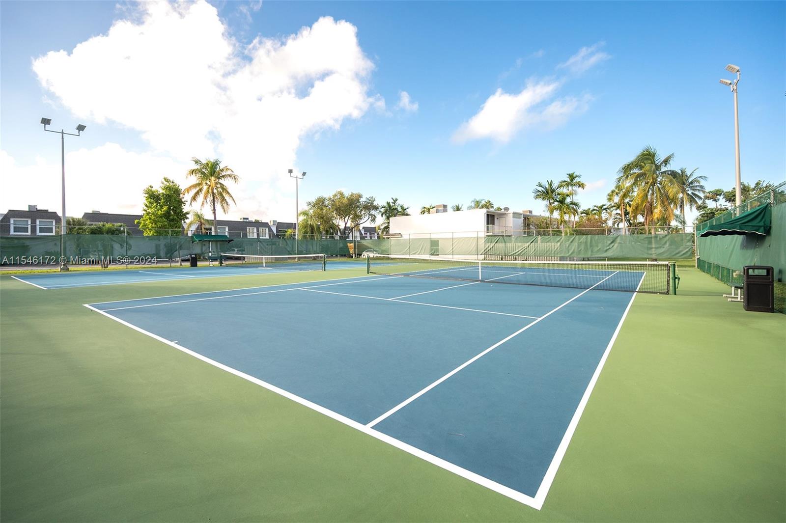 905 NE 27th Ave 905, Hallandale Beach, Florida 33009, 2 Bedrooms Bedrooms, ,2 BathroomsBathrooms,Residential,For Sale,905 NE 27th Ave 905,A11546172