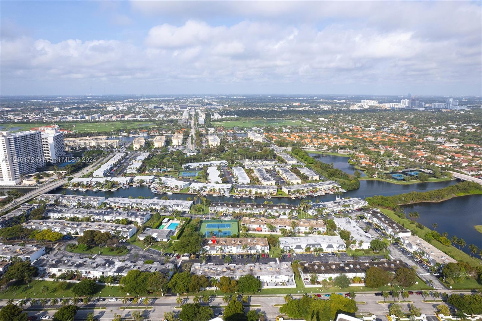 905 NE 27th Ave 905, Hallandale Beach, Florida 33009, 2 Bedrooms Bedrooms, ,2 BathroomsBathrooms,Residential,For Sale,905 NE 27th Ave 905,A11546172