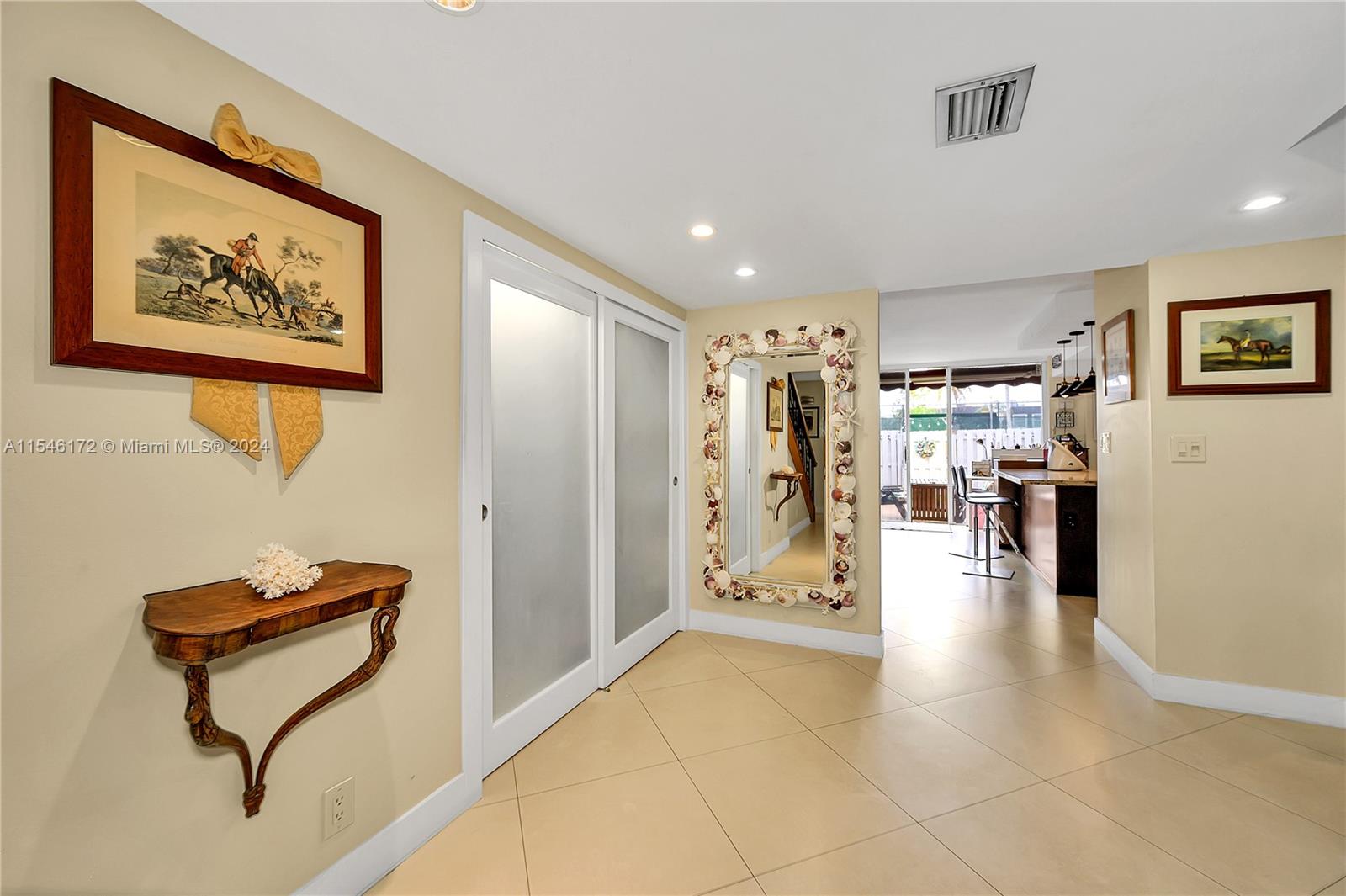 905 NE 27th Ave 905, Hallandale Beach, Florida 33009, 2 Bedrooms Bedrooms, ,2 BathroomsBathrooms,Residential,For Sale,905 NE 27th Ave 905,A11546172