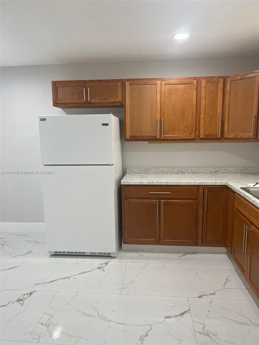 2040 NE 182nd St REAR, North Miami Beach, Florida 33162, 1 Bedroom Bedrooms, ,1 BathroomBathrooms,Residentiallease,For Rent,2040 NE 182nd St REAR,A11545493