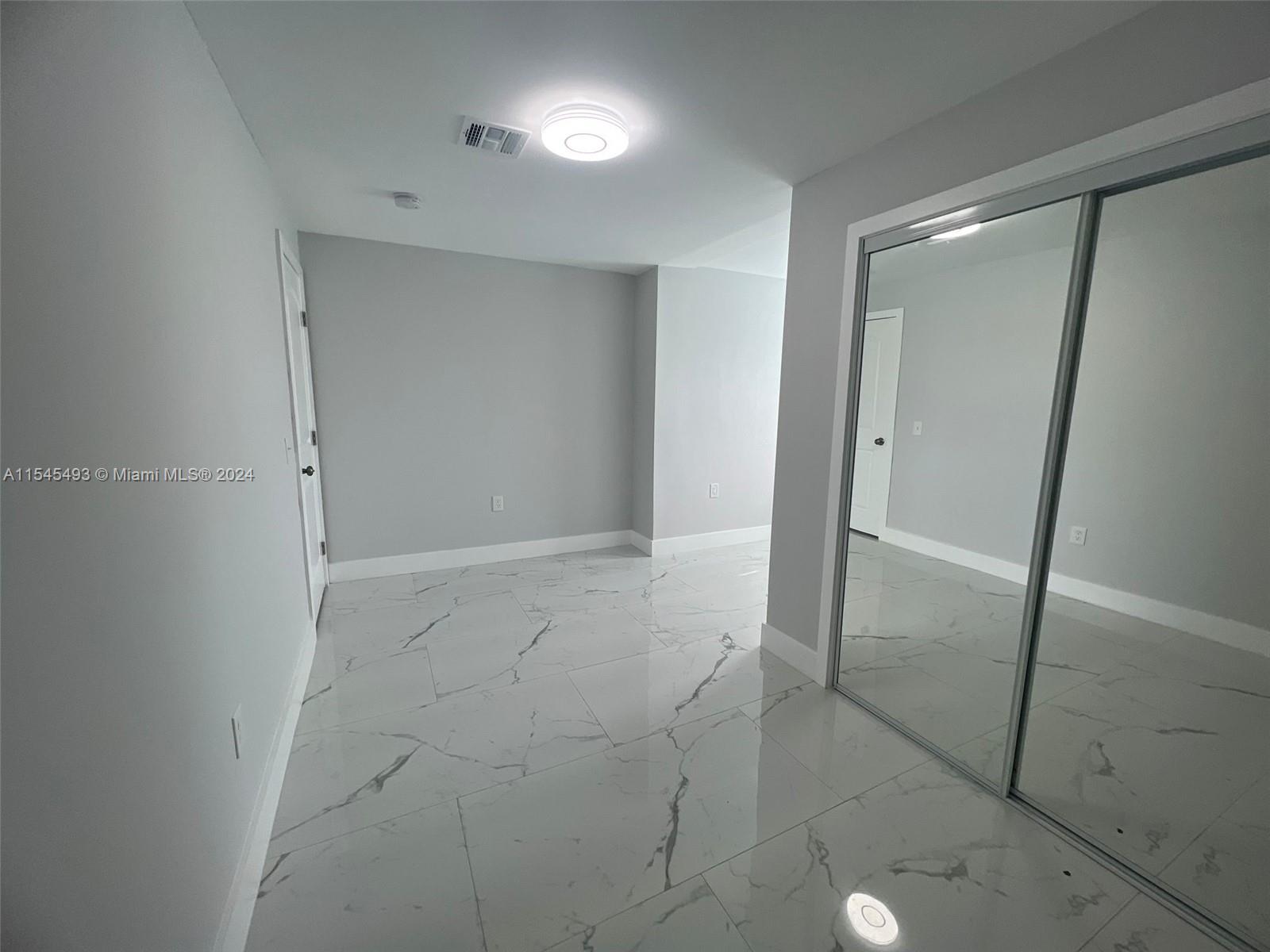 2040 NE 182nd St REAR, North Miami Beach, Florida 33162, 1 Bedroom Bedrooms, ,1 BathroomBathrooms,Residentiallease,For Rent,2040 NE 182nd St REAR,A11545493