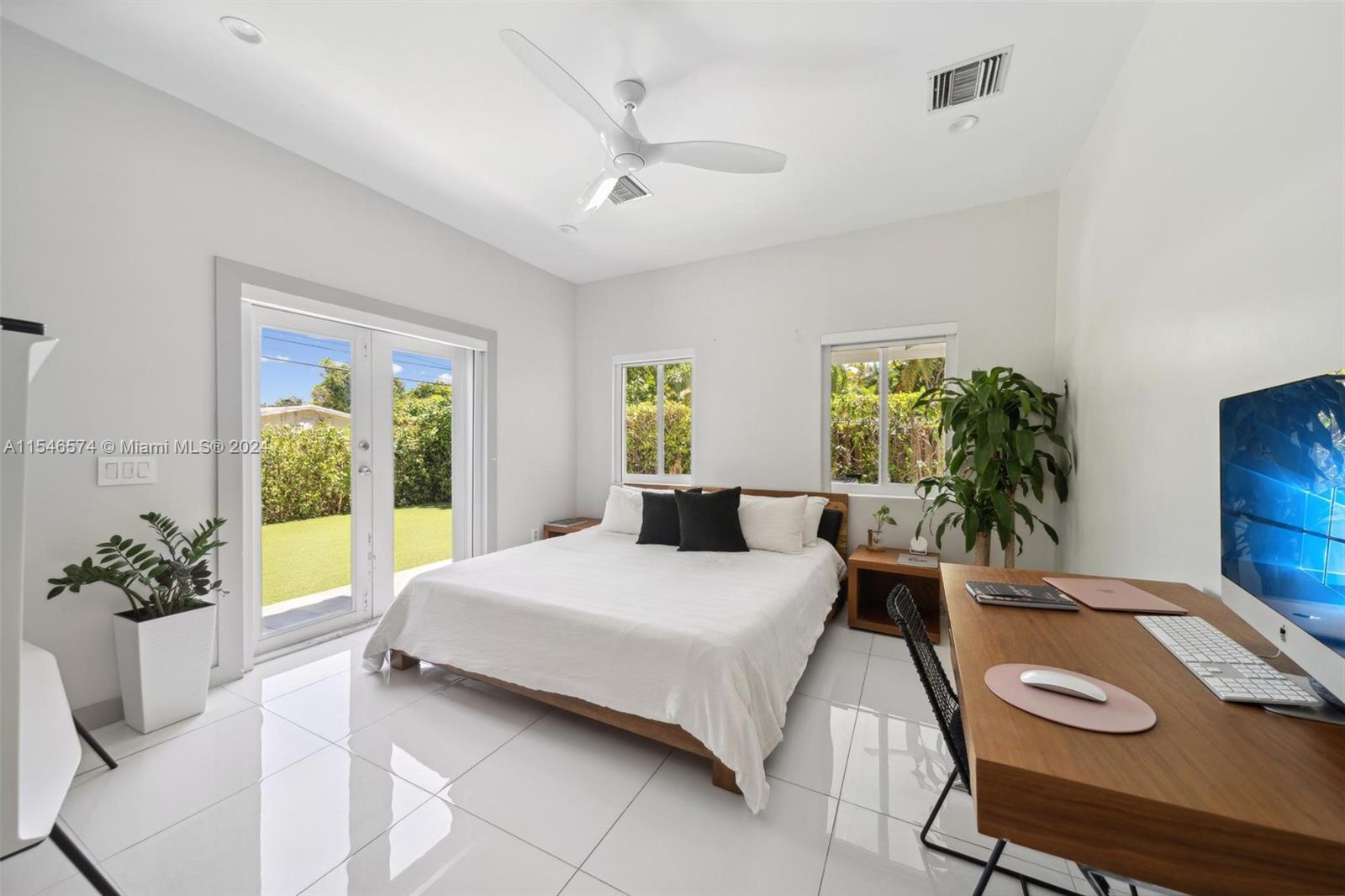 Half bathroom downstairs