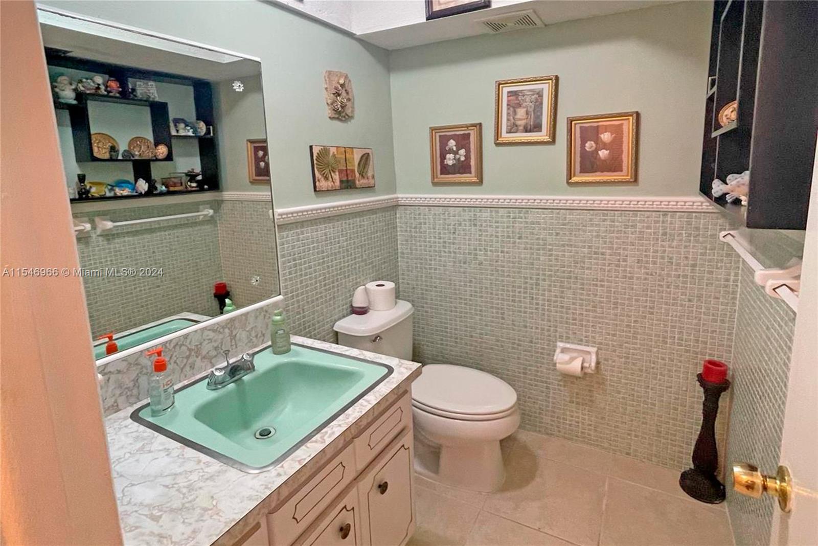 11855 19th Dr, North Miami, FL, 33181 United States, 1 Bedroom Bedrooms, ,1 BathroomBathrooms,Residential,For Sale,19th Dr,A11546966