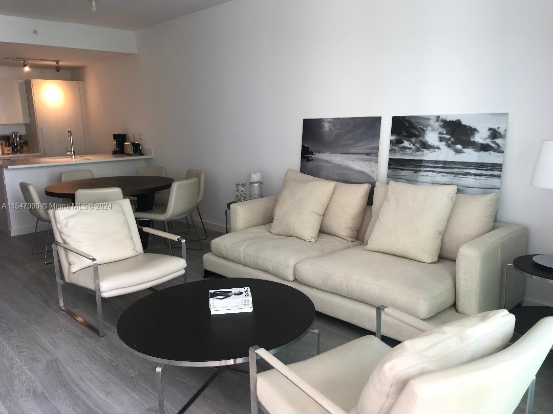 501 NE 31 St 3103, Miami, Florida 33137, 1 Bedroom Bedrooms, ,1 BathroomBathrooms,Residentiallease,For Rent,501 NE 31 St 3103,A11547000