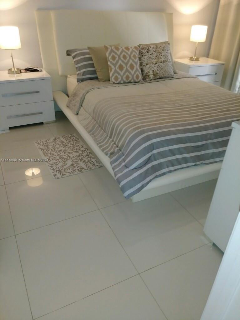 540 Brickell Key Dr 513, Miami, Florida 33131, 1 Bedroom Bedrooms, ,1 BathroomBathrooms,Residentiallease,For Rent,540 Brickell Key Dr 513,A11546991