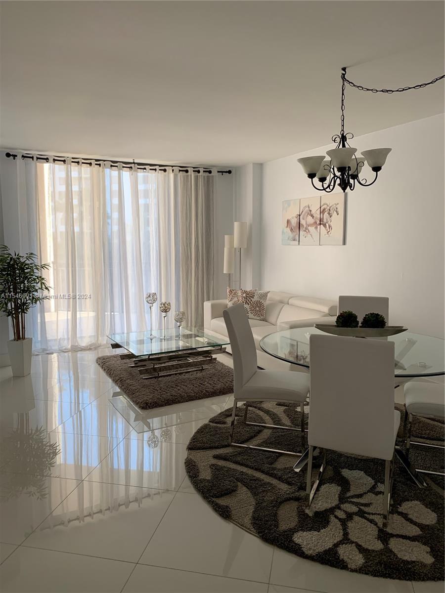 540 Brickell Key Dr 513, Miami, Florida 33131, 1 Bedroom Bedrooms, ,1 BathroomBathrooms,Residentiallease,For Rent,540 Brickell Key Dr 513,A11546991