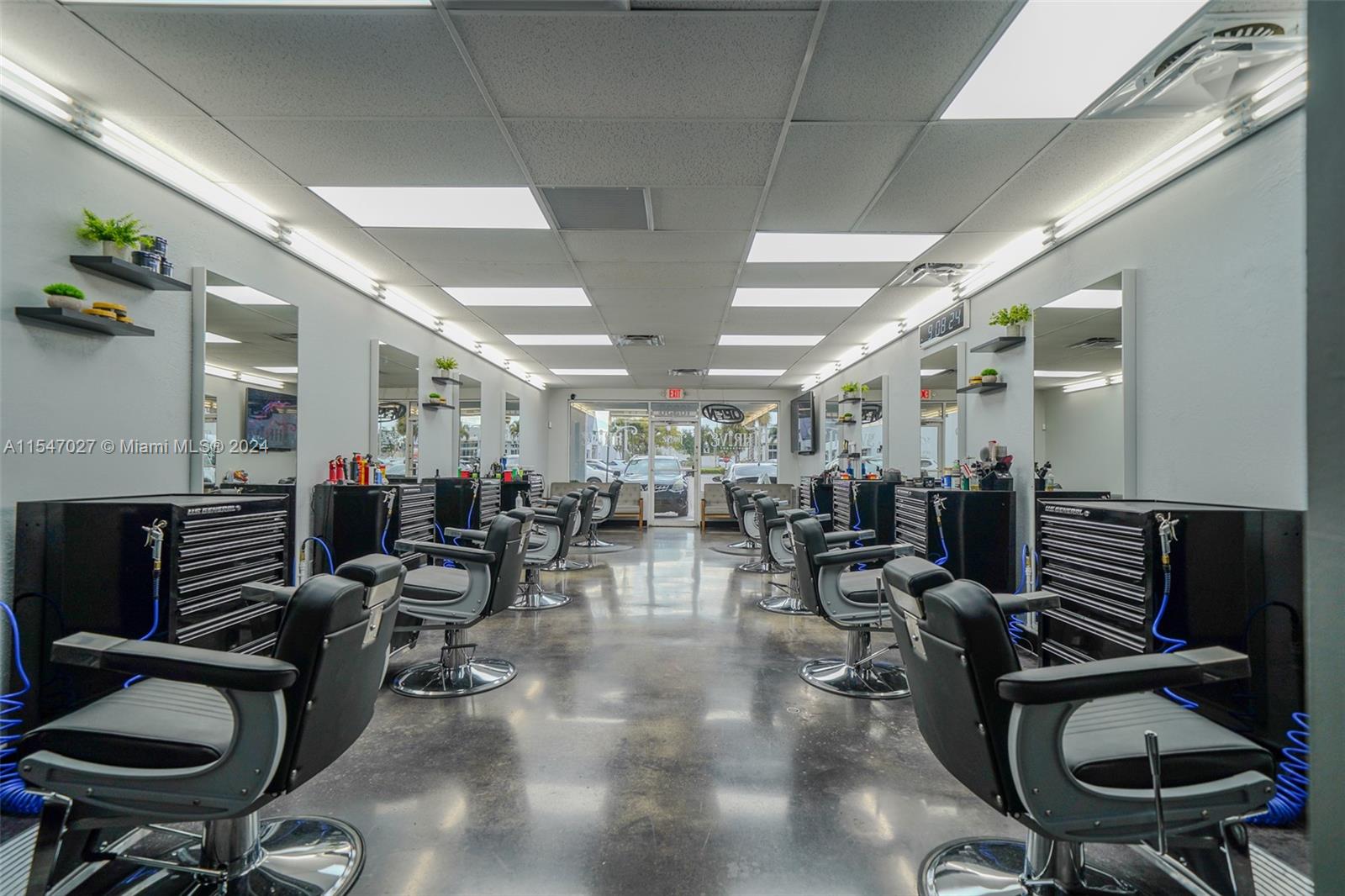 18910 S Dixie Hwy, Cutler Bay, Florida 33157, ,Businessopportunity,For Sale,18910 S Dixie Hwy,A11547027