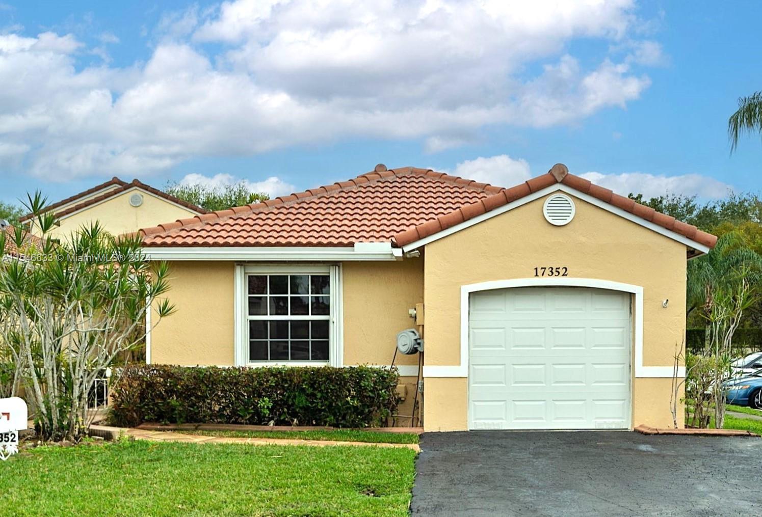 17352 6th Ct, Pembroke Pines, FL, 33029 United States, 2 Bedrooms Bedrooms, ,2 BathroomsBathrooms,Residential,For Sale,6th Ct,A11546633