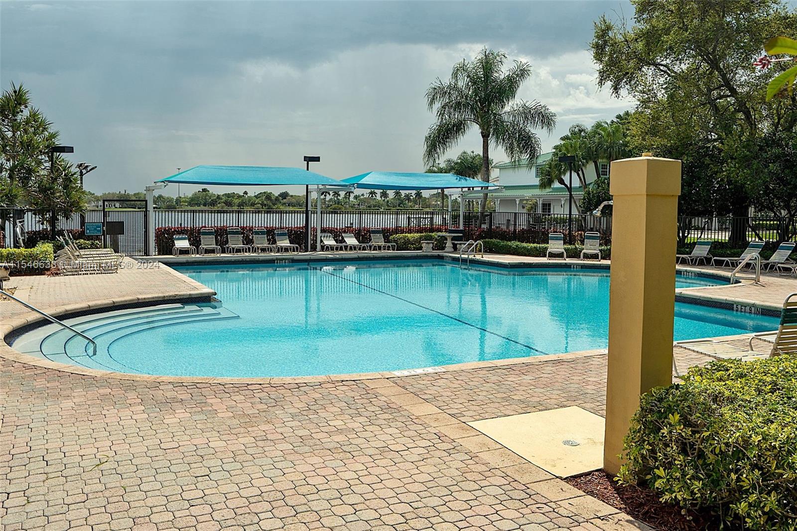 17352 NW 6th Ct, Pembroke Pines, Florida 33029, 2 Bedrooms Bedrooms, ,2 BathroomsBathrooms,Residential,For Sale,17352 NW 6th Ct,A11546633
