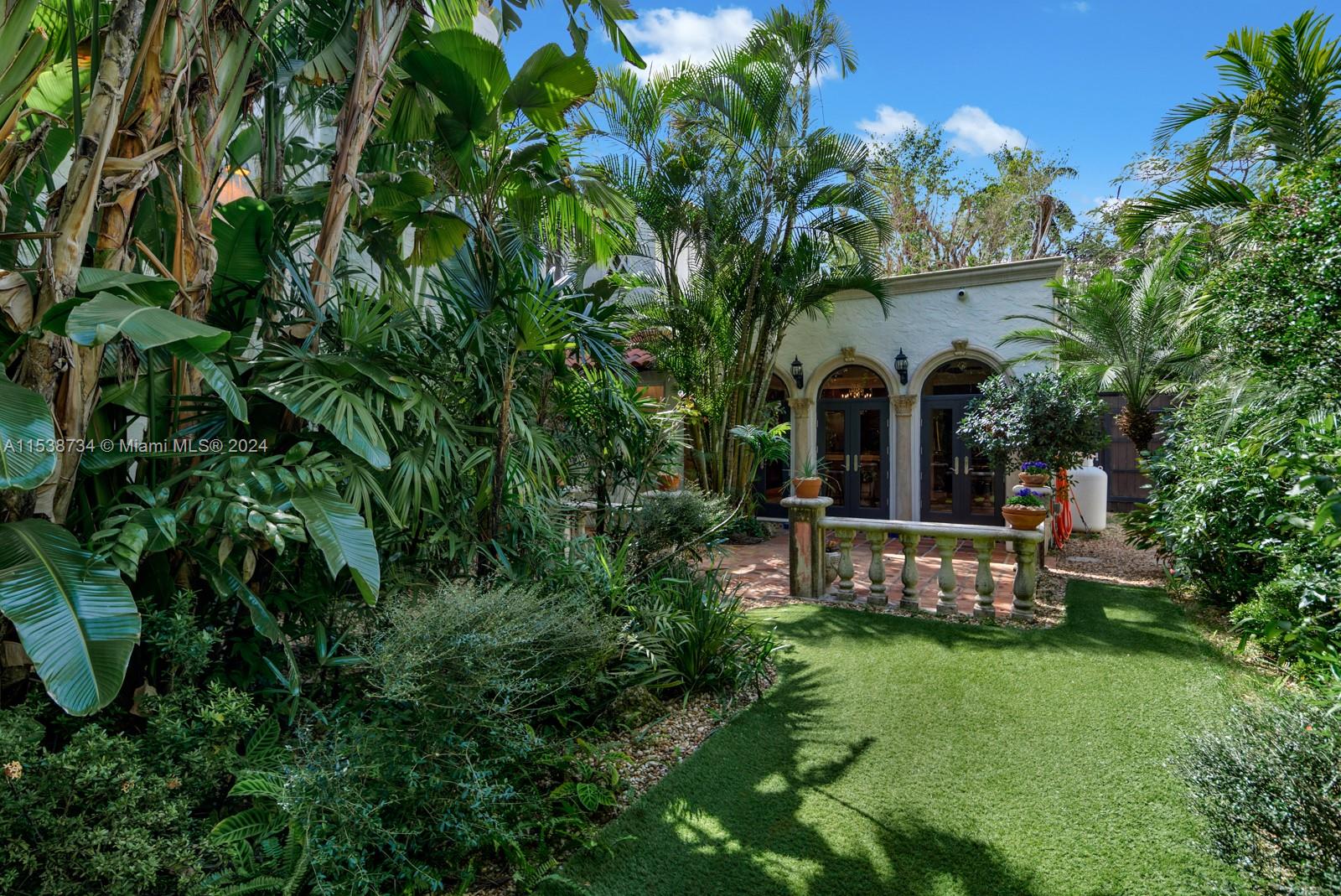 3685 Royal Palm Ave, Miami, FL, 33133 United States, 3 Bedrooms Bedrooms, ,2 BathroomsBathrooms,Residential,For Sale,Royal Palm Ave,A11538734