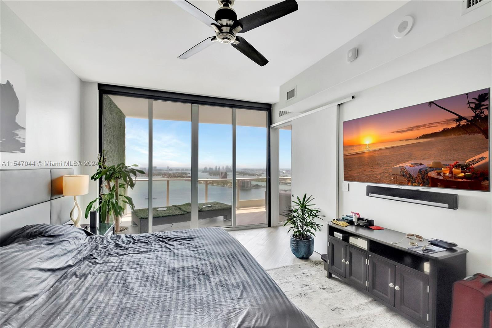 2020 N Bayshore Dr 3408, Miami, Florida 33137, 2 Bedrooms Bedrooms, ,2 BathroomsBathrooms,Residentiallease,For Rent,2020 N Bayshore Dr 3408,A11547044